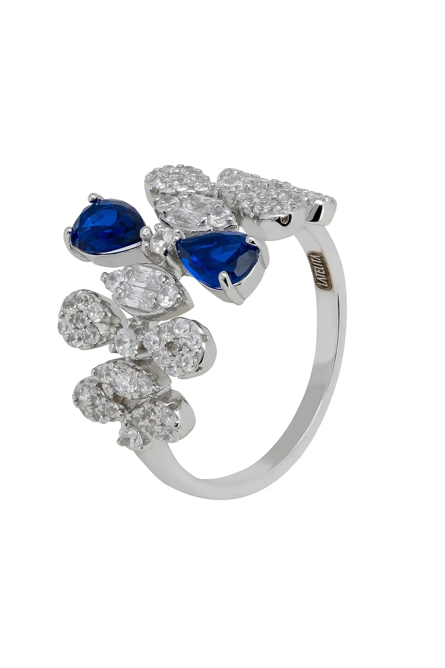Sapphire teardrops diamond ring.