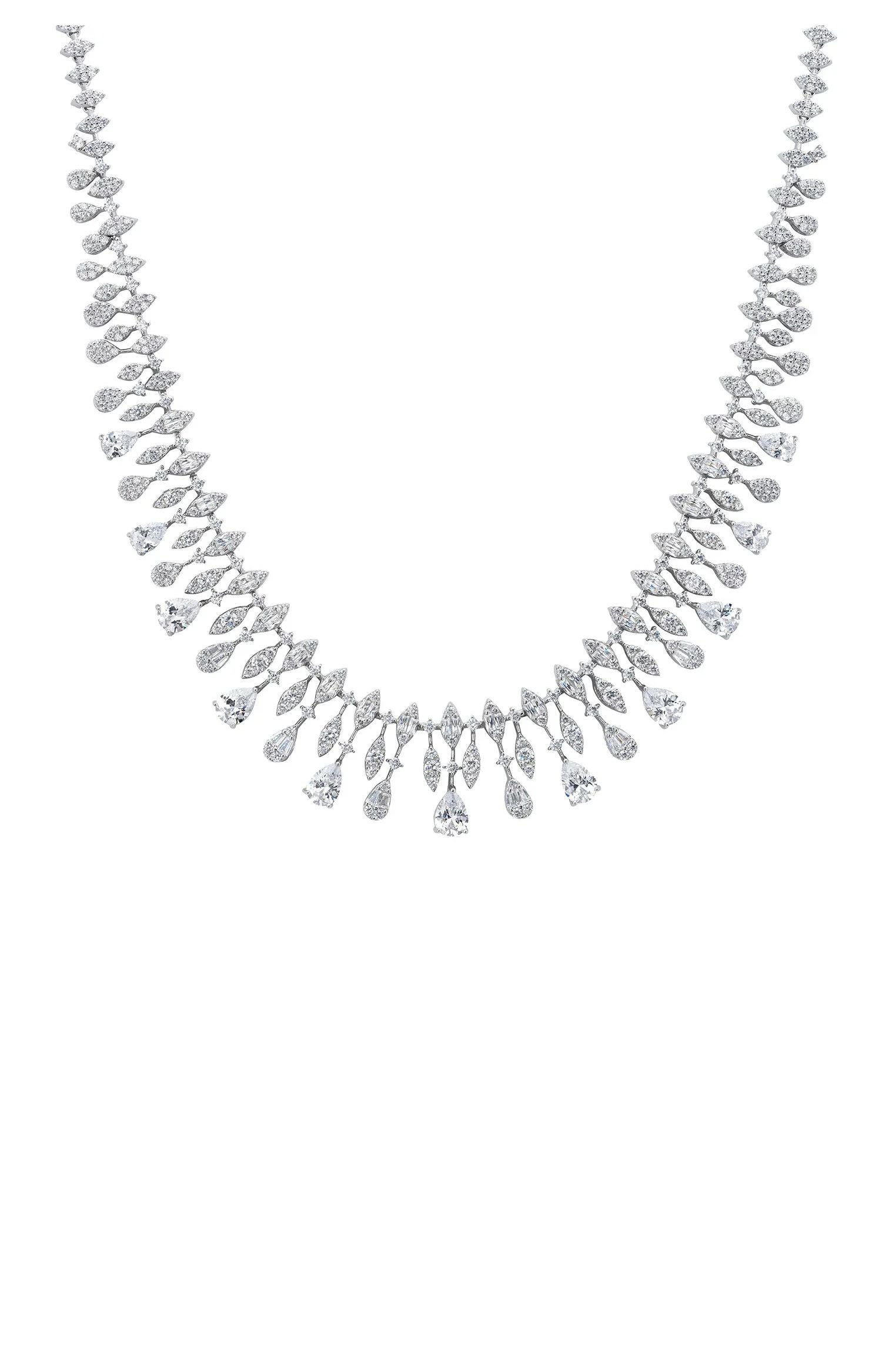 Delicate teardrops diamond necklace.