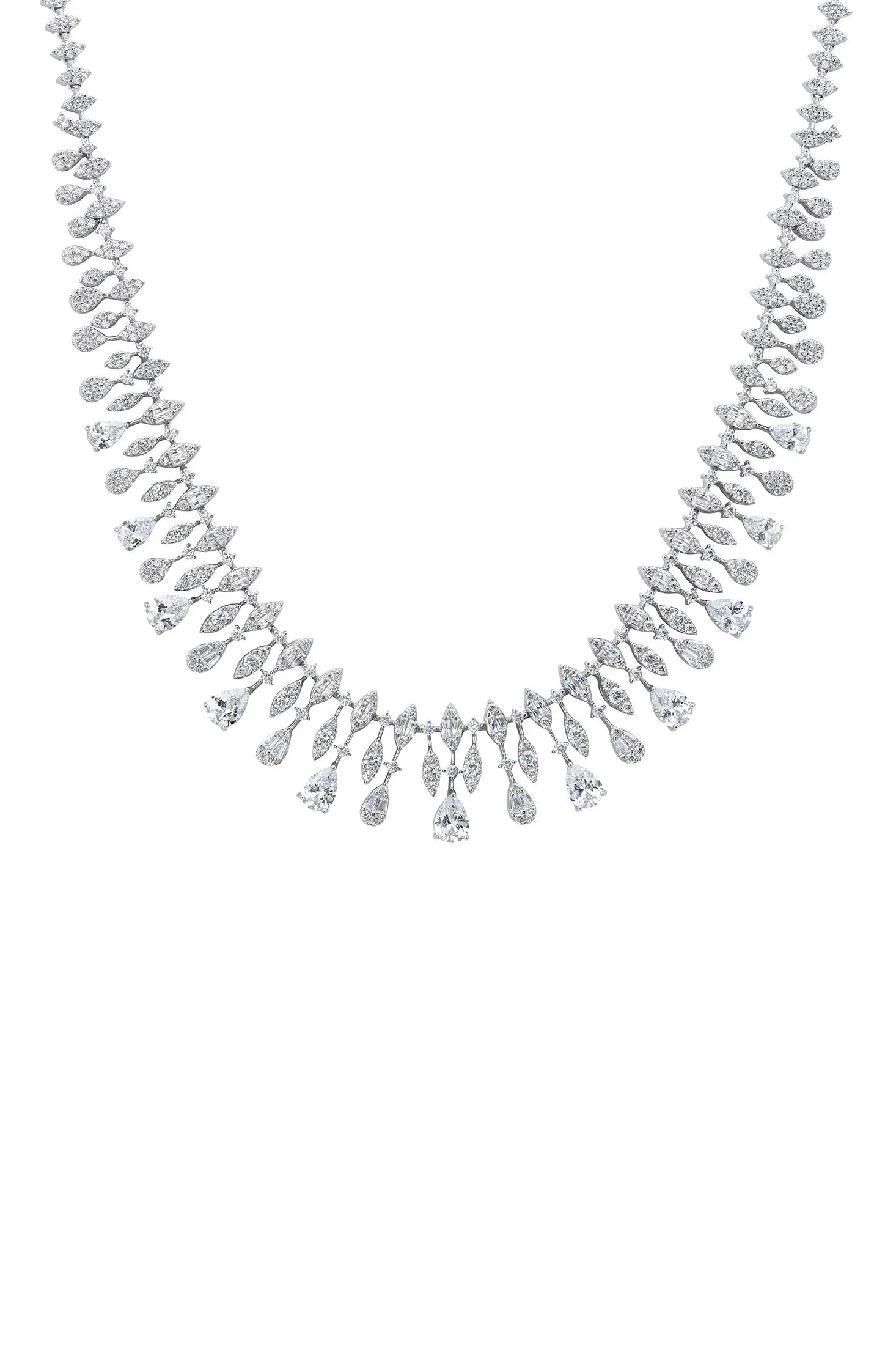 Delicate teardrops diamond necklace.