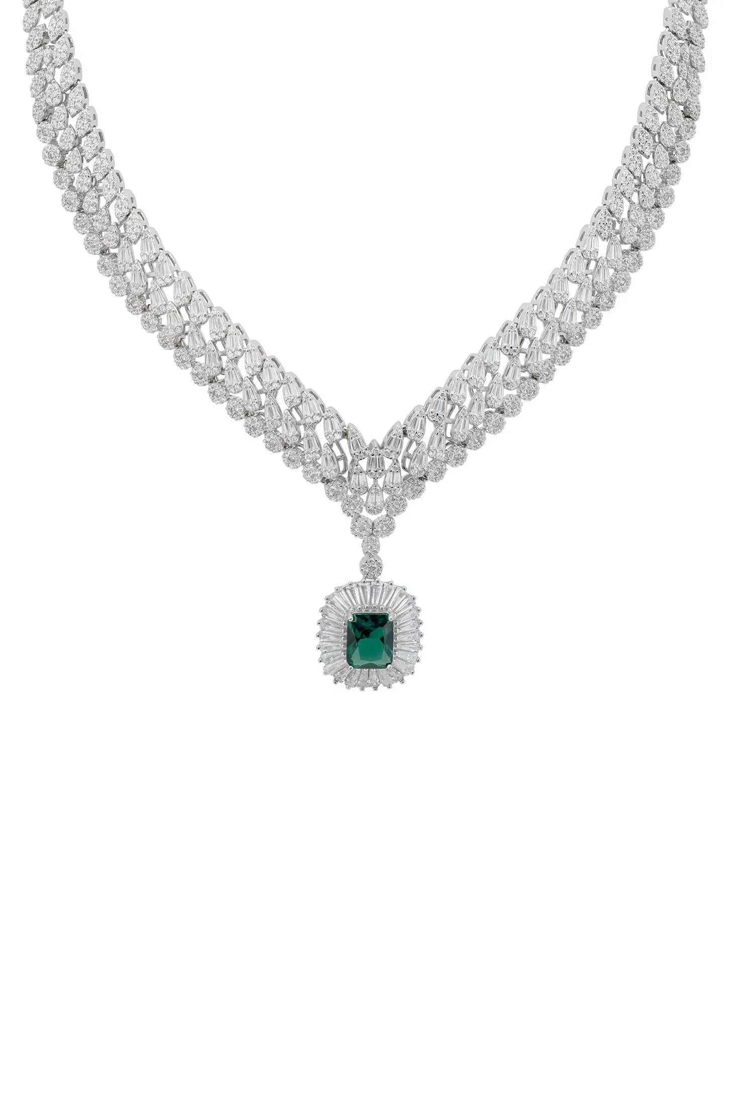 Halo emerald centerpiece diamond necklace.