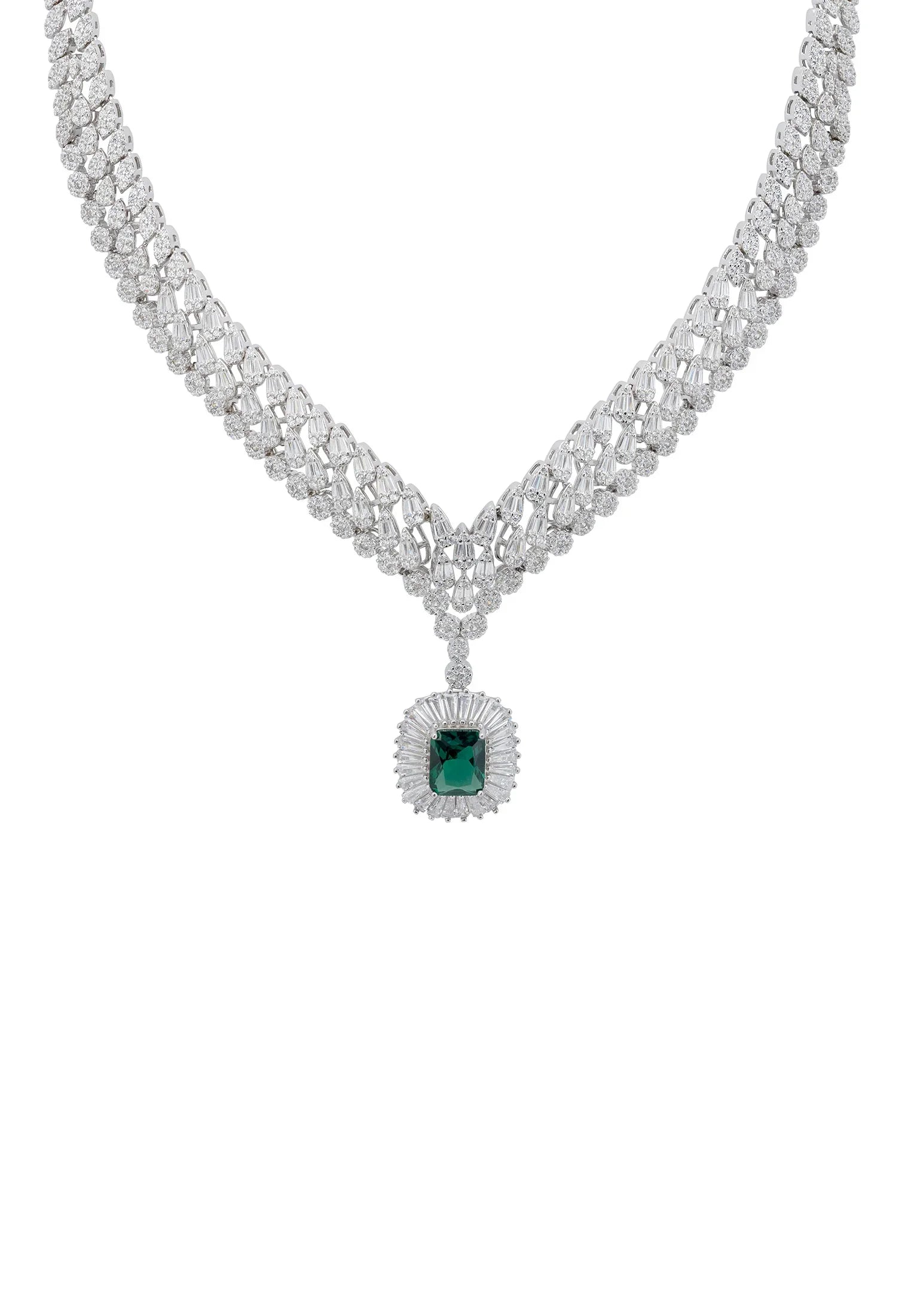 Halo emerald centerpiece diamond necklace.