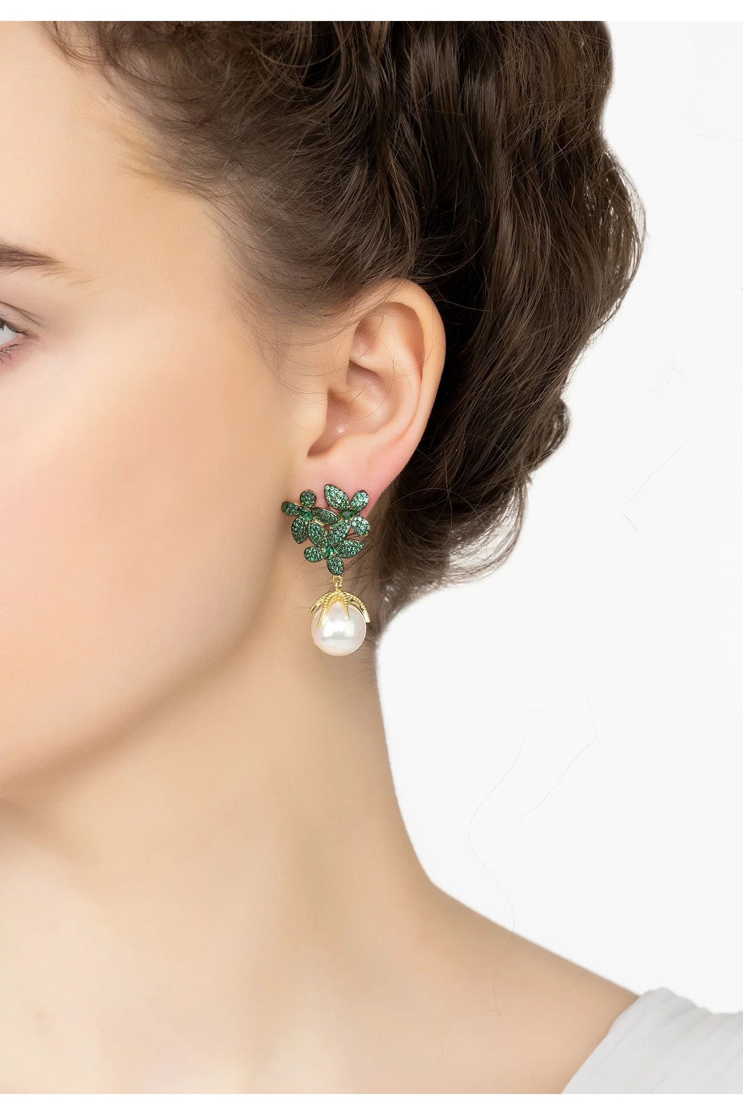 Flowers Pearl Earrings Emerald Green Gold