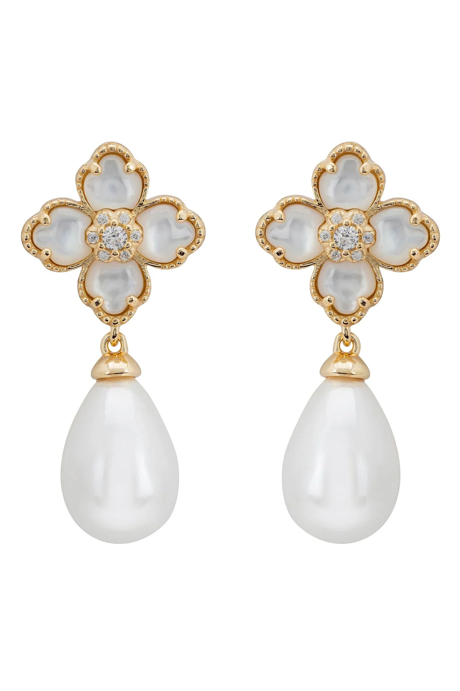 Pearl and white clover gold earrings.
