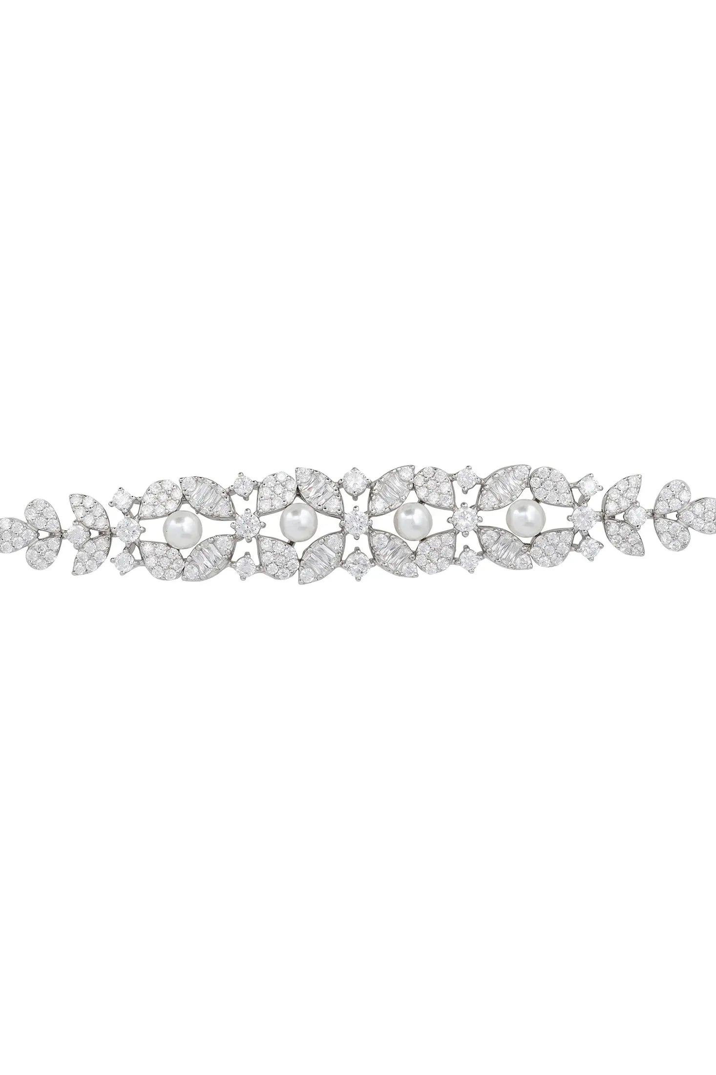 Floral diamond bracelet with pearls.