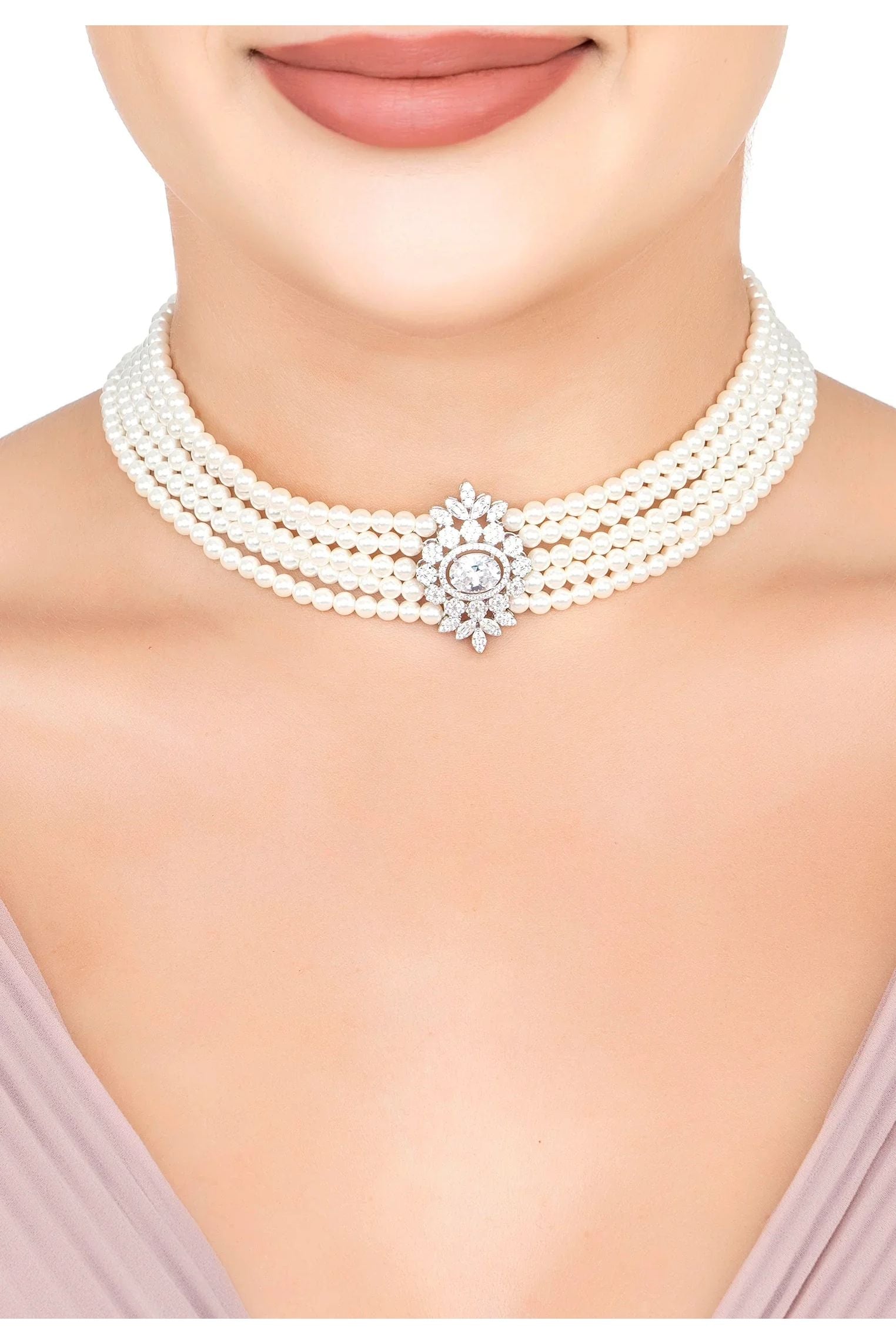 The choker worn by a model.