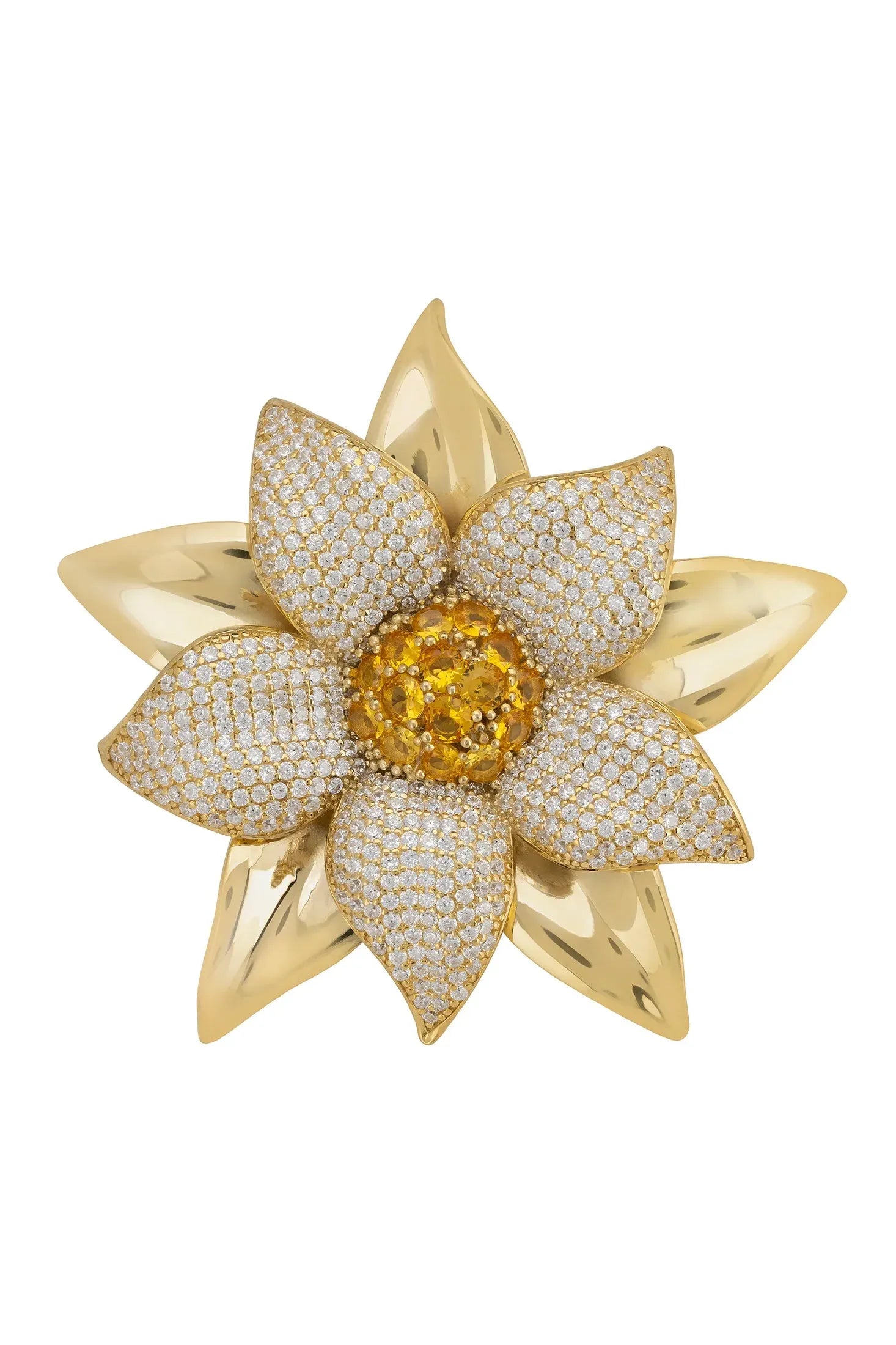 Gold large flower ring.