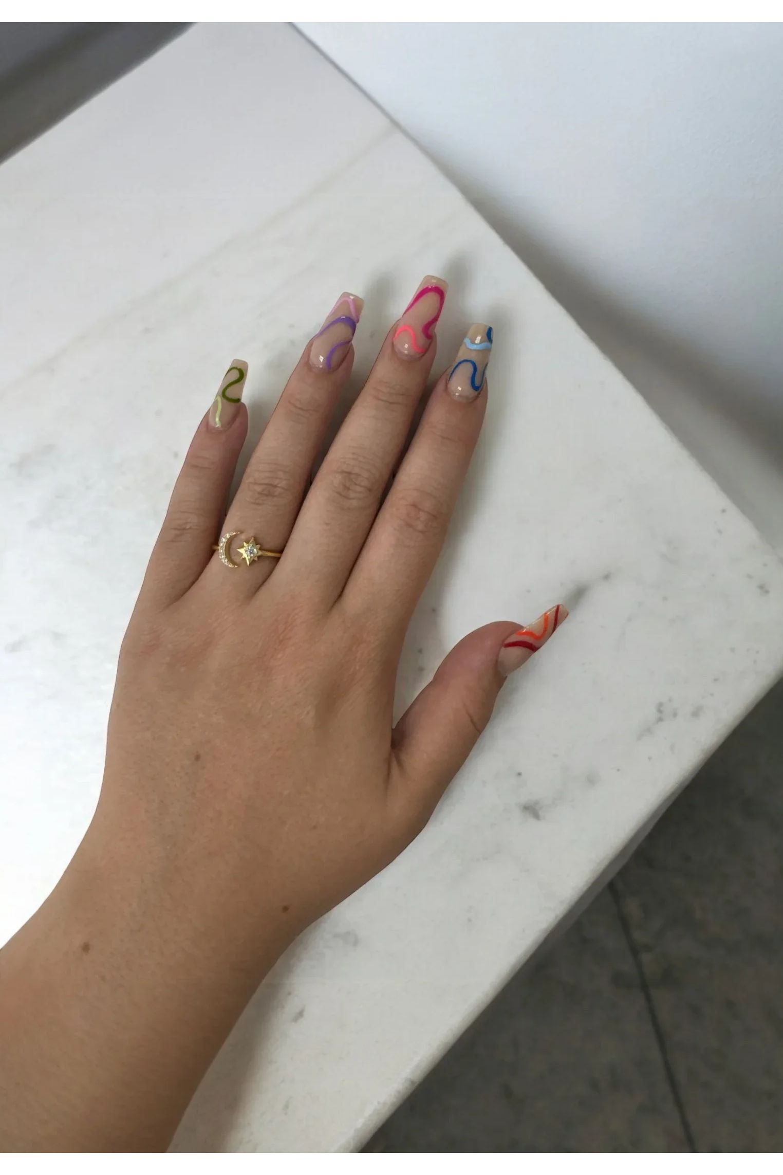 The ring on a hand model.