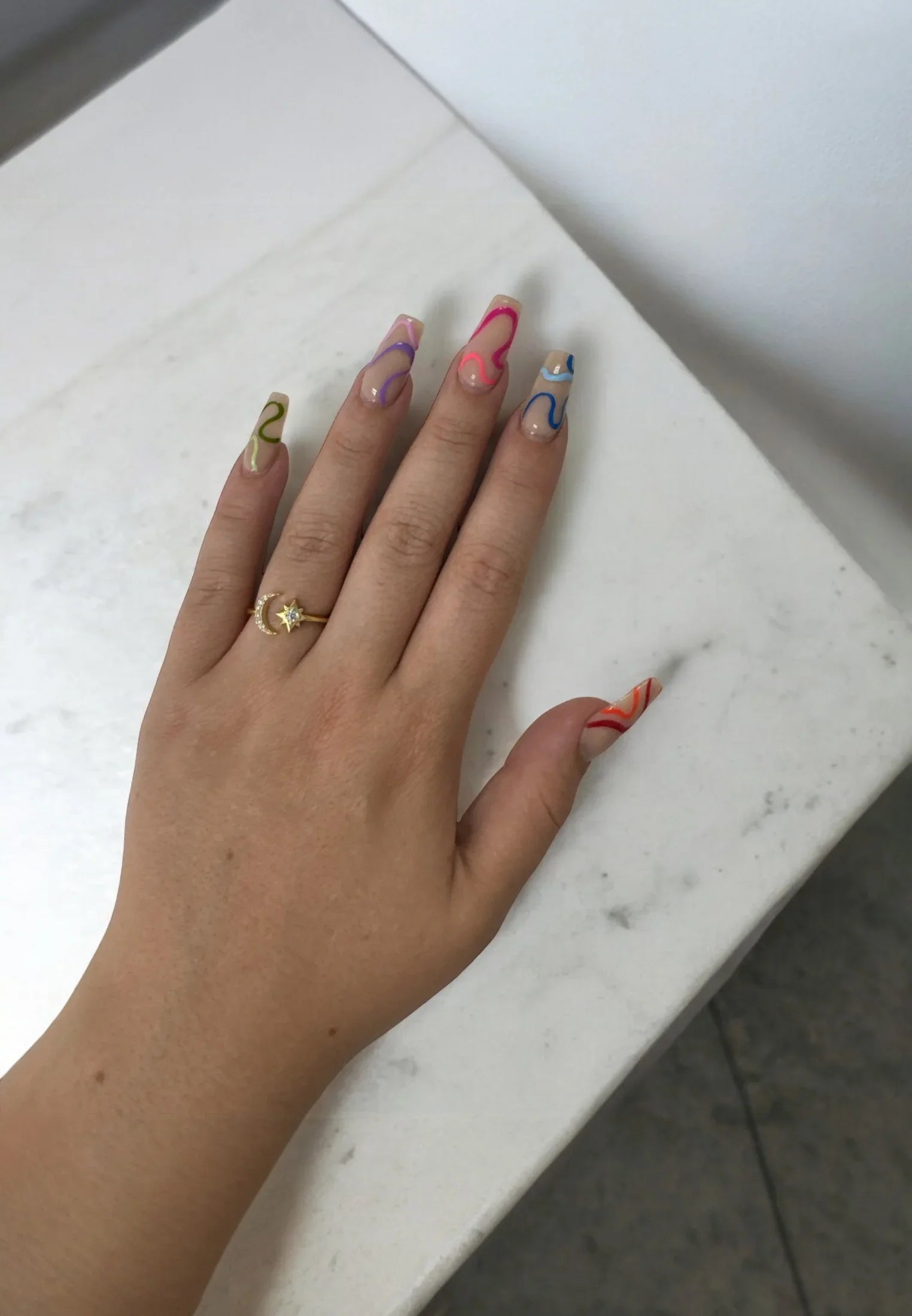 The ring on a hand model.