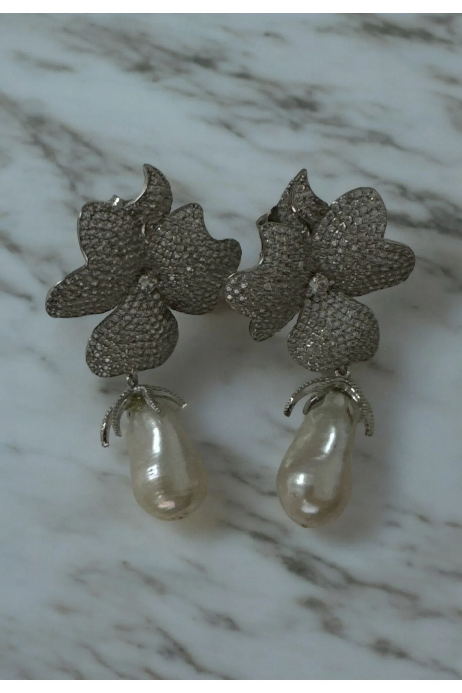 Still life of the earrings.