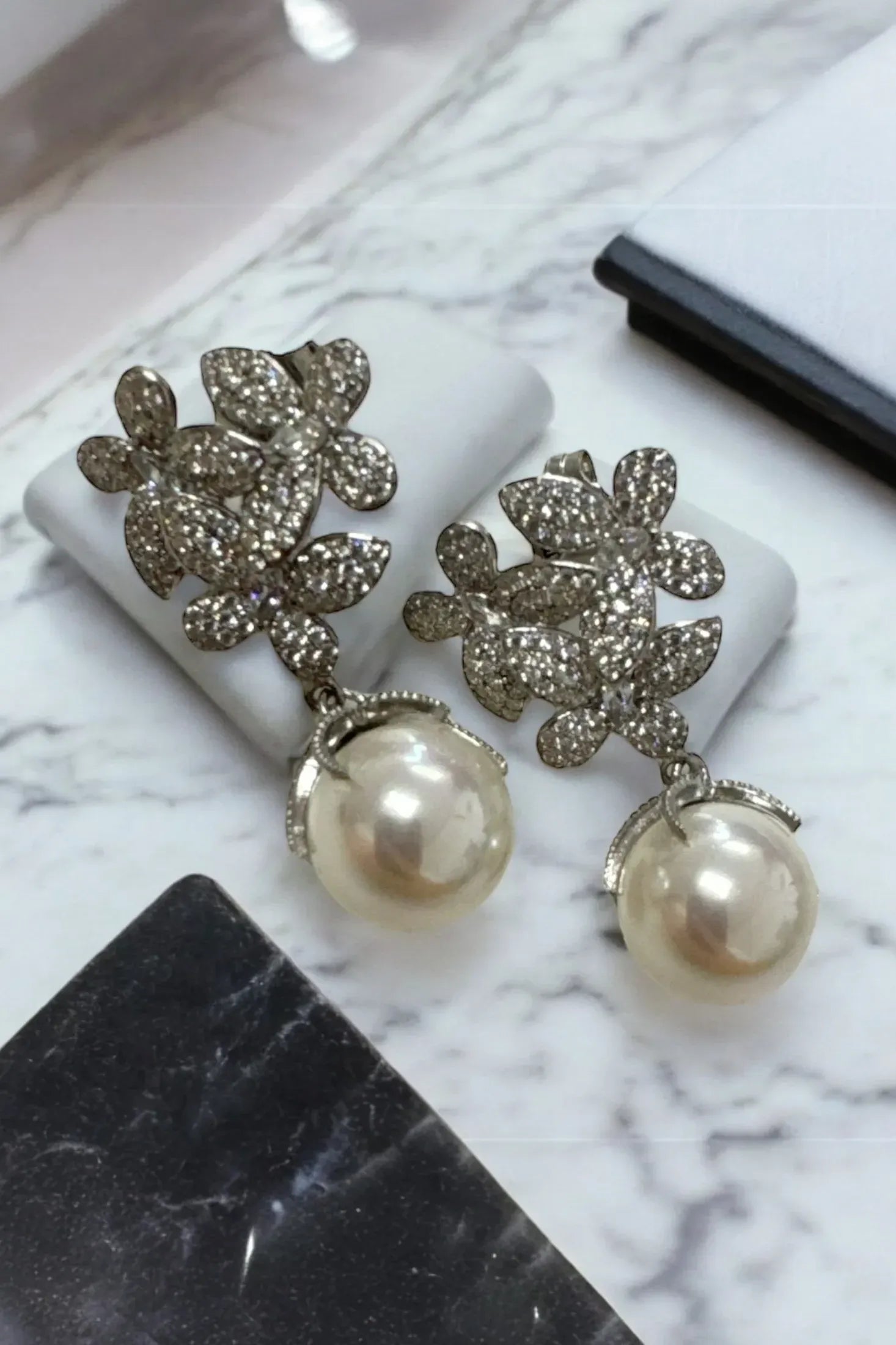 Still life of the earrings.