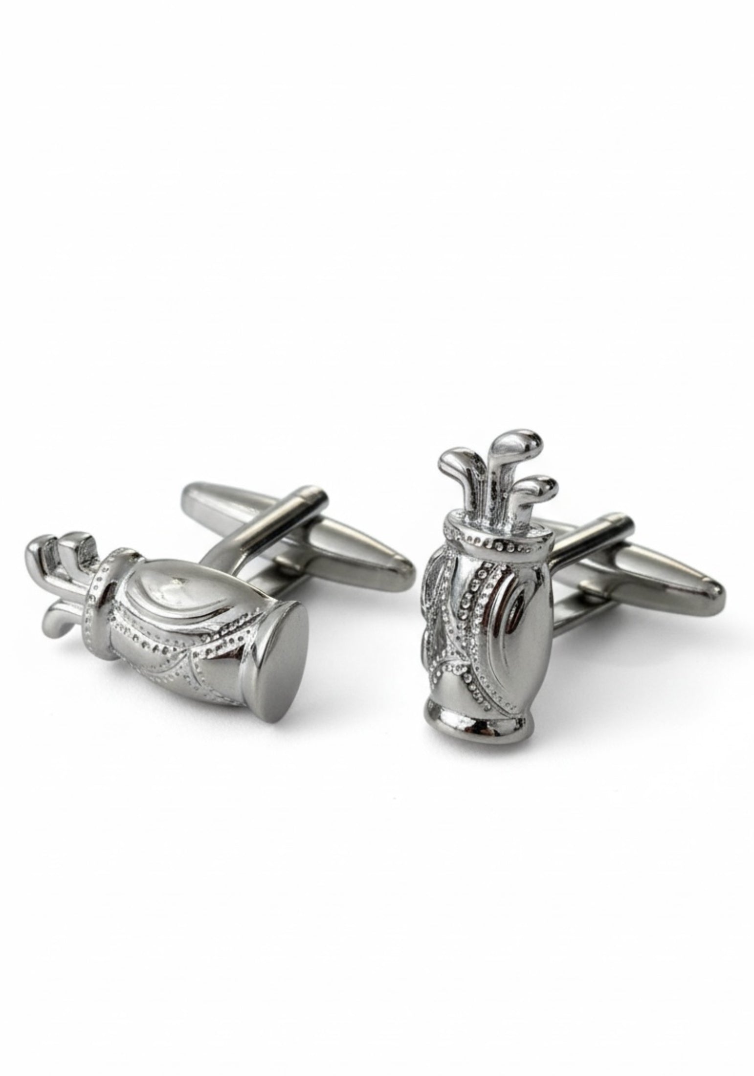 Silver golf club bag cufflinks.