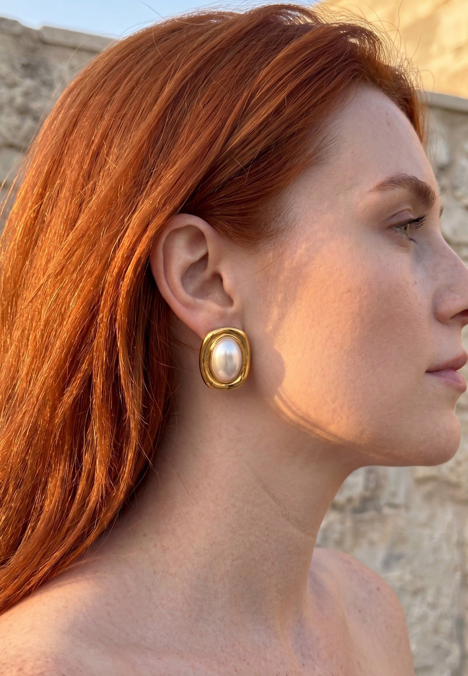 Carrington Oval Pearl Knot Earrings Gold