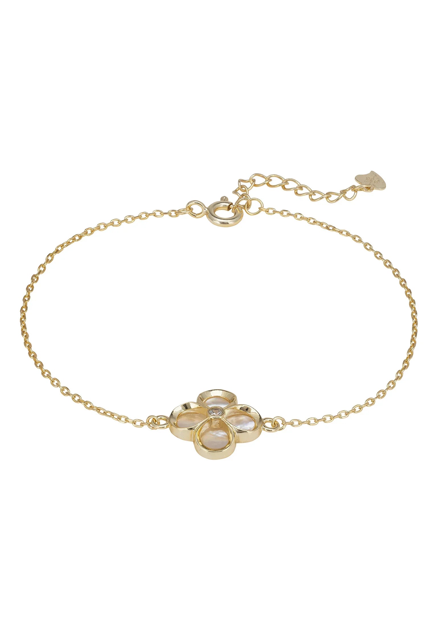 Pearl flower gold bracelet.