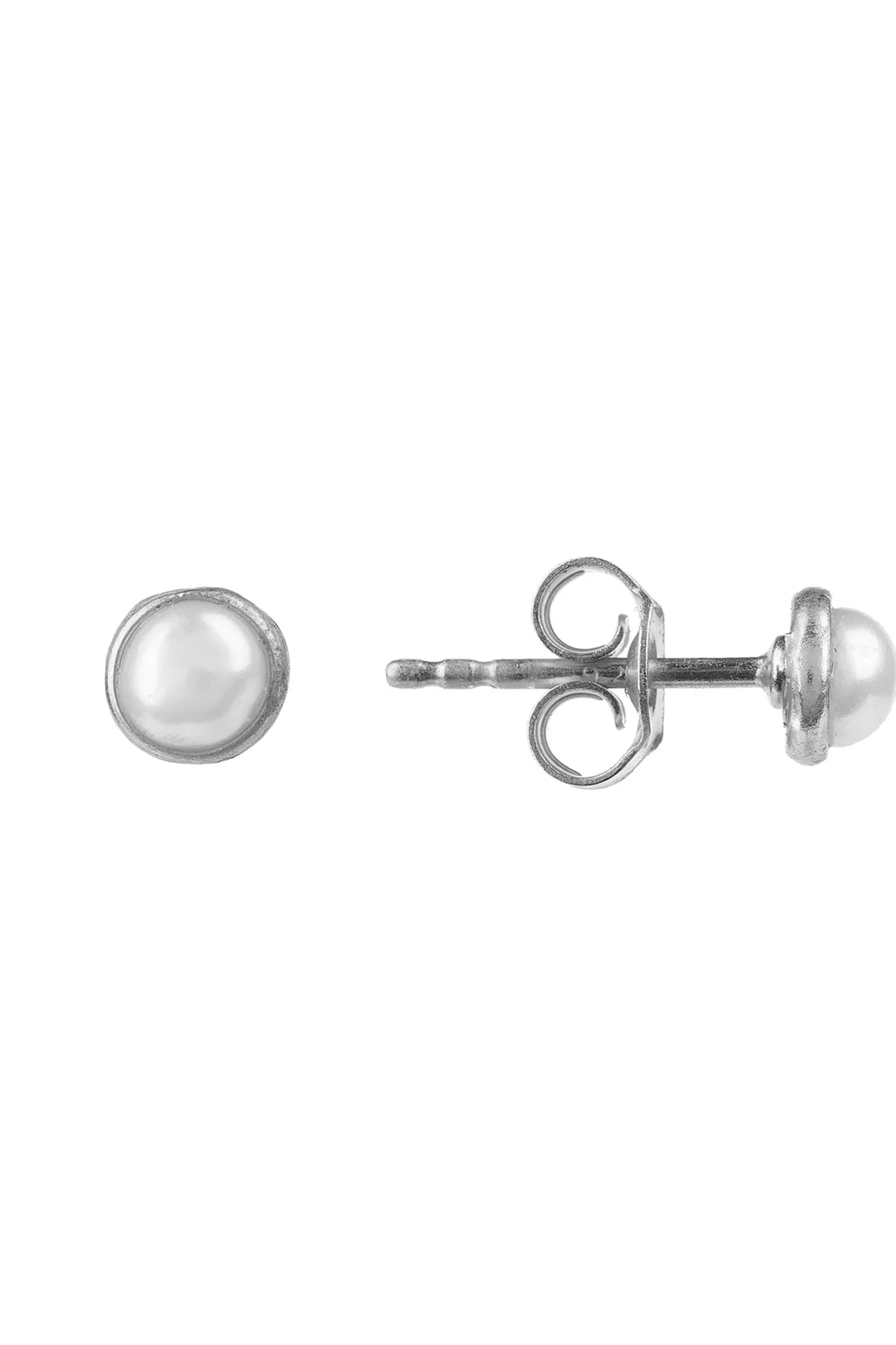 Pearl silver stud earrings with push backing.