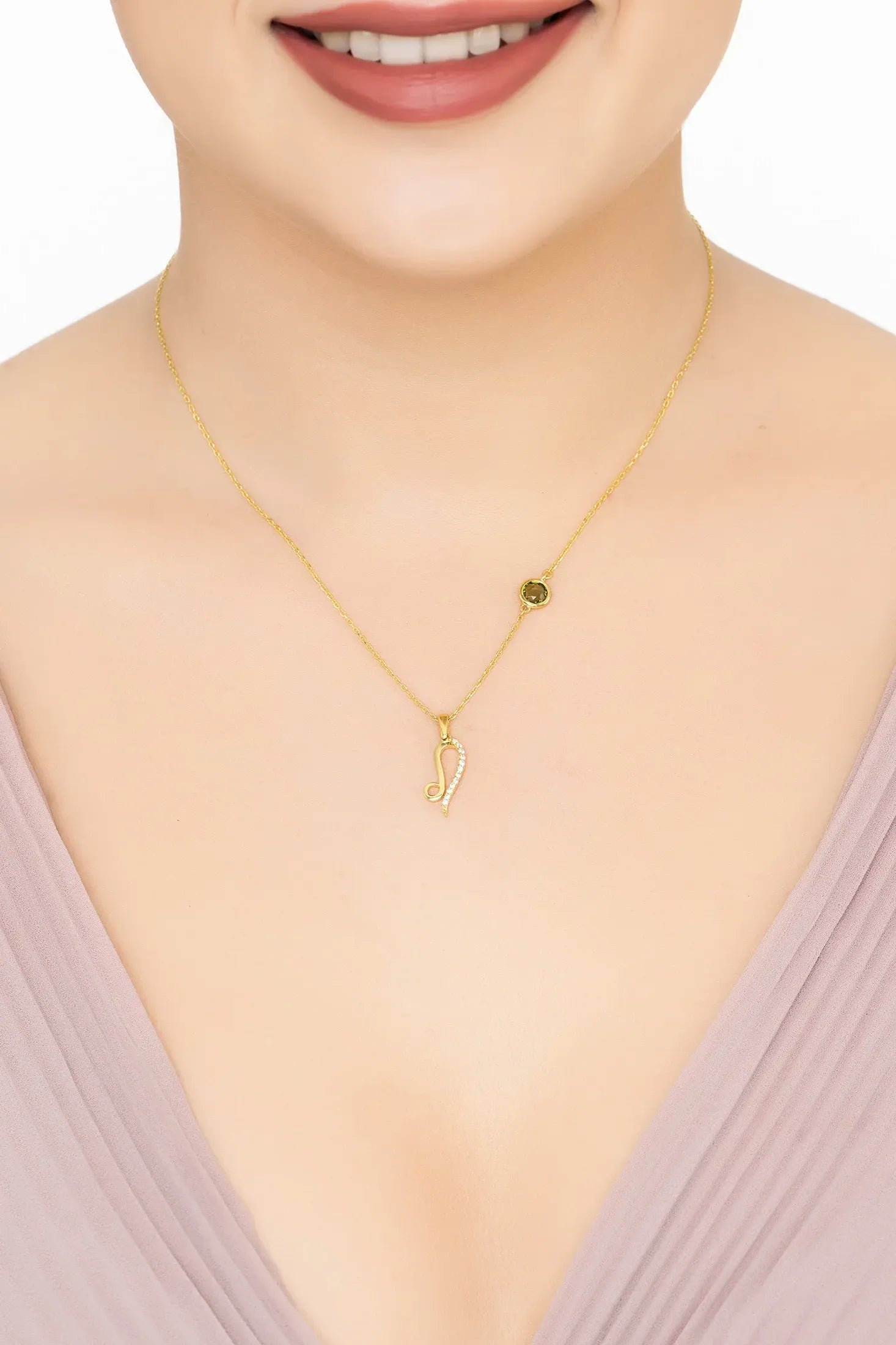 Zodiac Birthstone Leo Necklace Peridot Gold