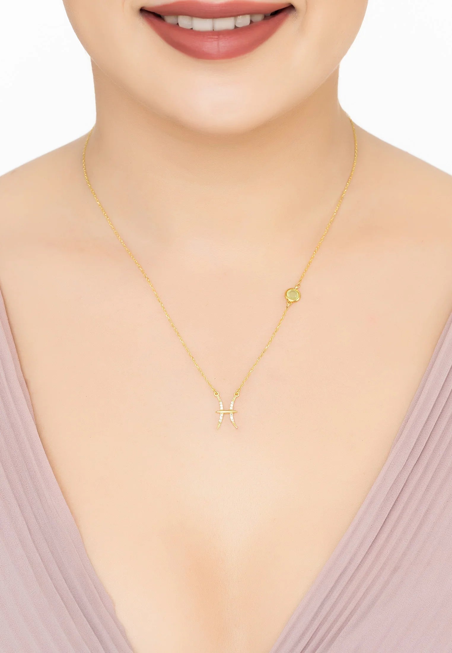 Collar con la piedra de nacimiento del zodíaco Piscis: calcedonia aguamarina y oro