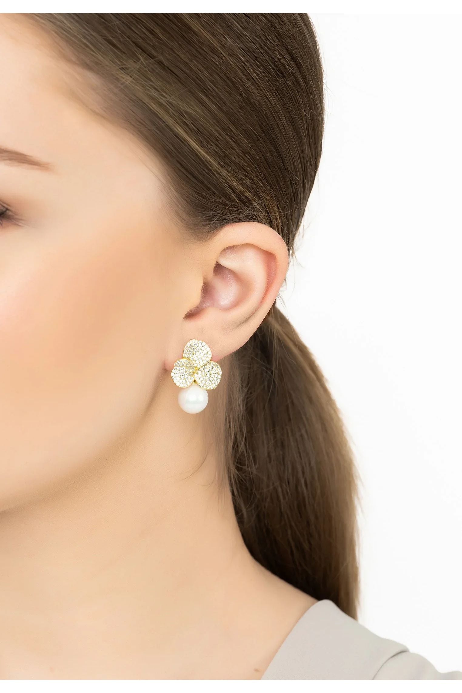 Iris Flower And Pearl Dangle Earrings Gold