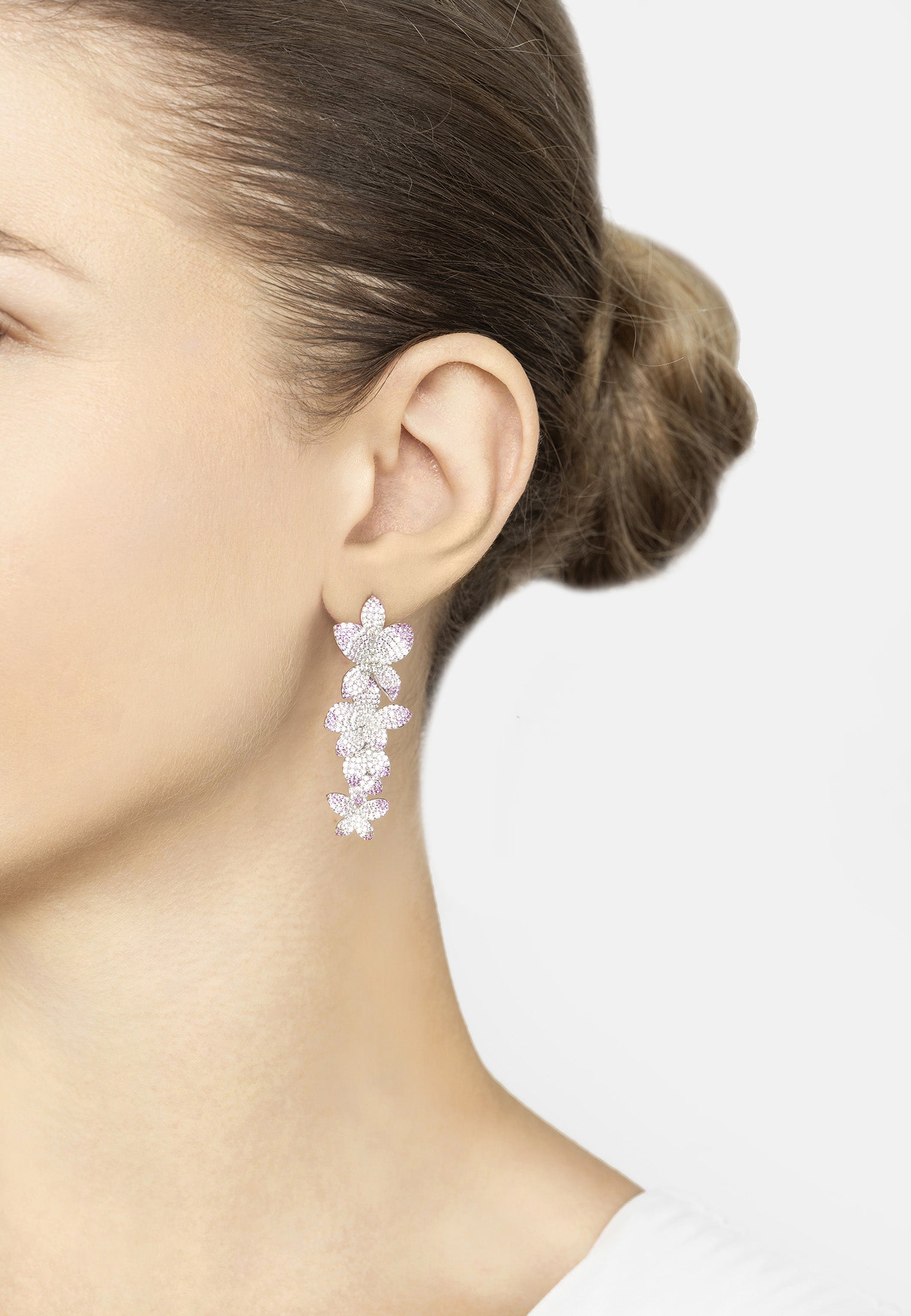 Pendientes colgantes de flor de cerezo en plata rosa