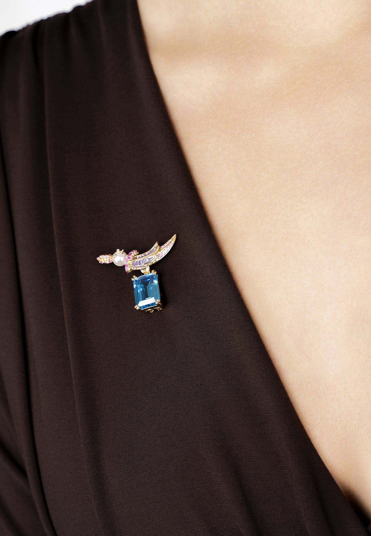 Bird Of Paradise Pearl Brooch Blue Topaz Gold