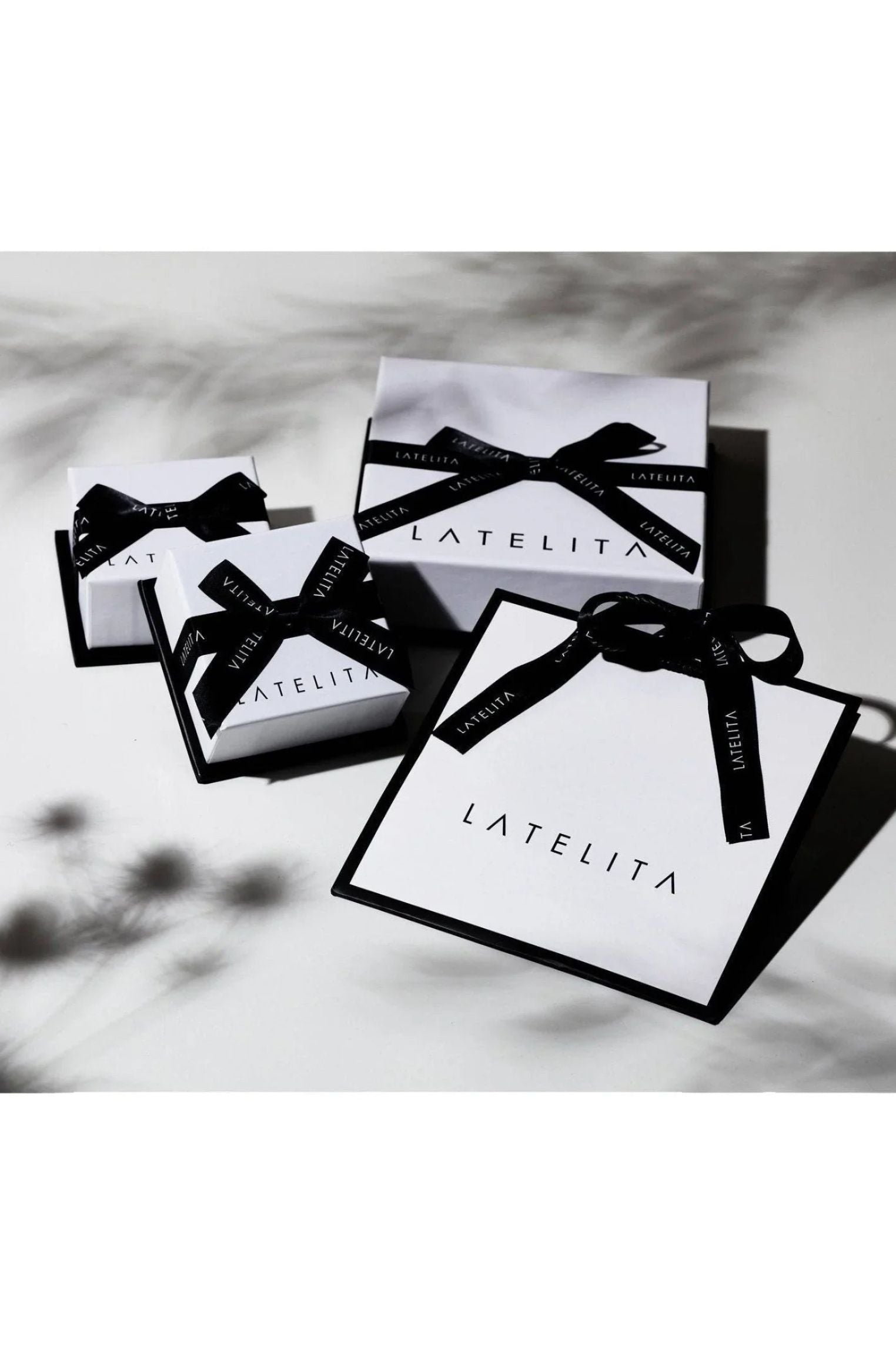 Latelita packaging.
