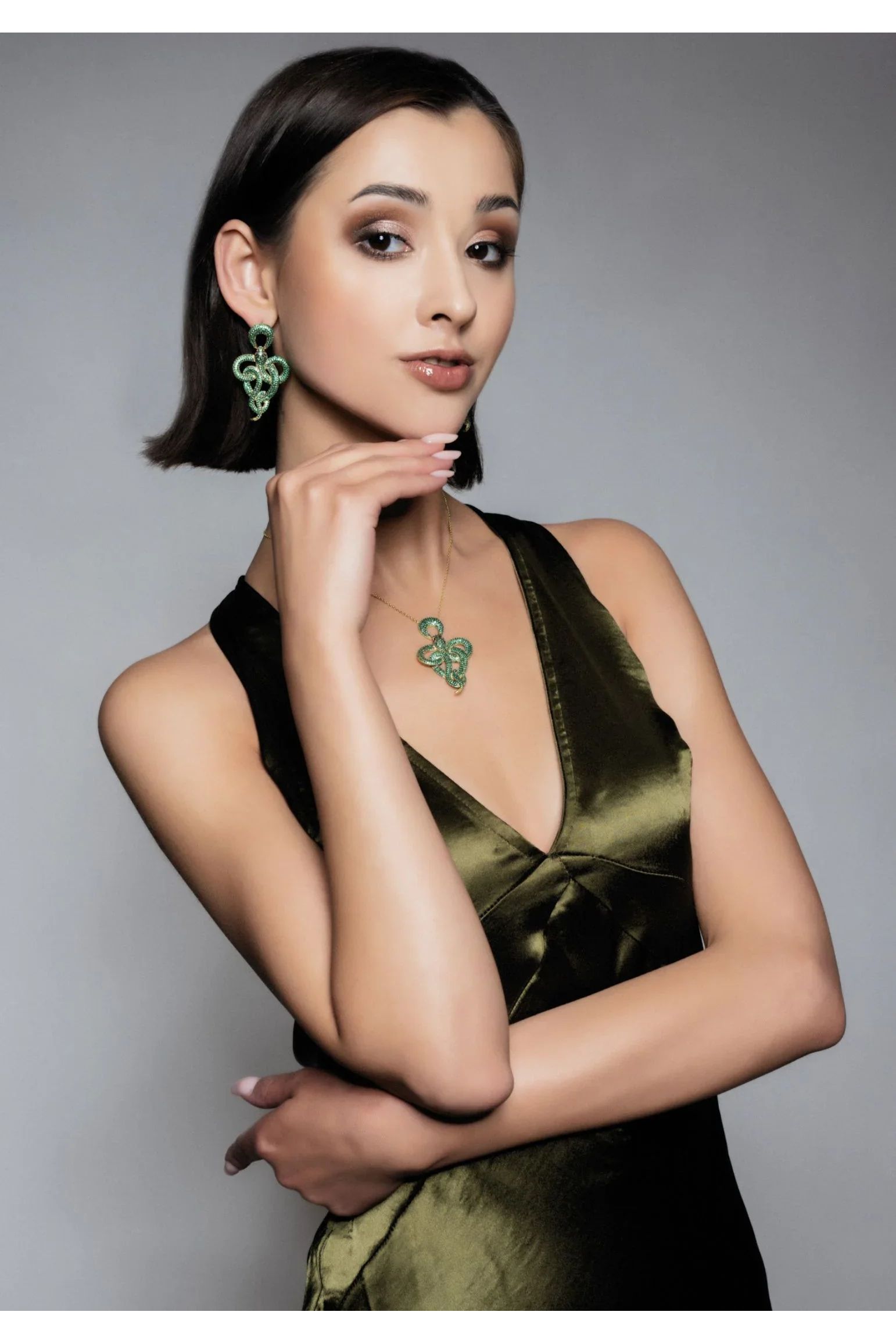 Viper Snake Drop Earrings Gold Emerald