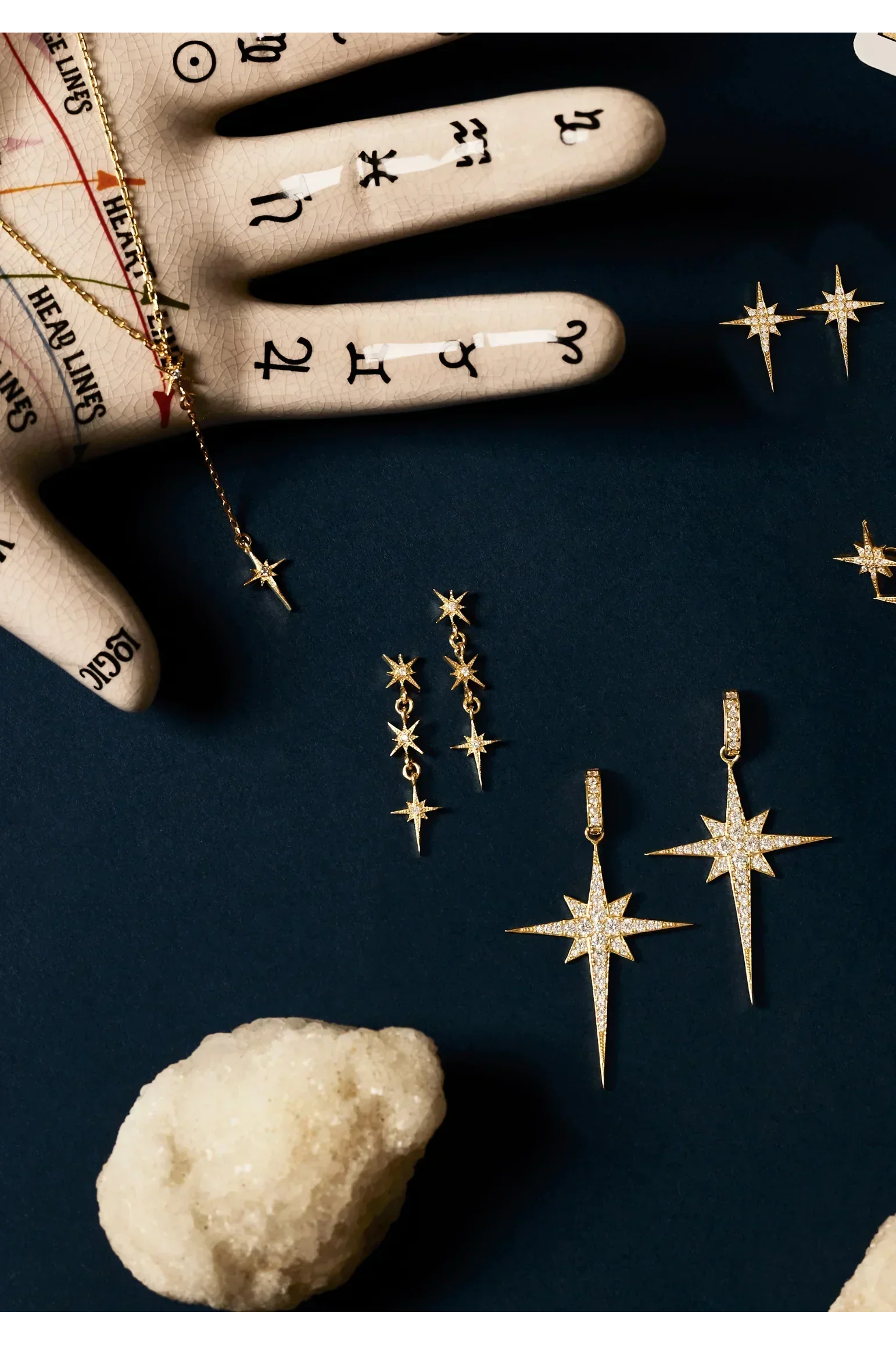 Pendientes Pequeños Estrella del Norte Oro