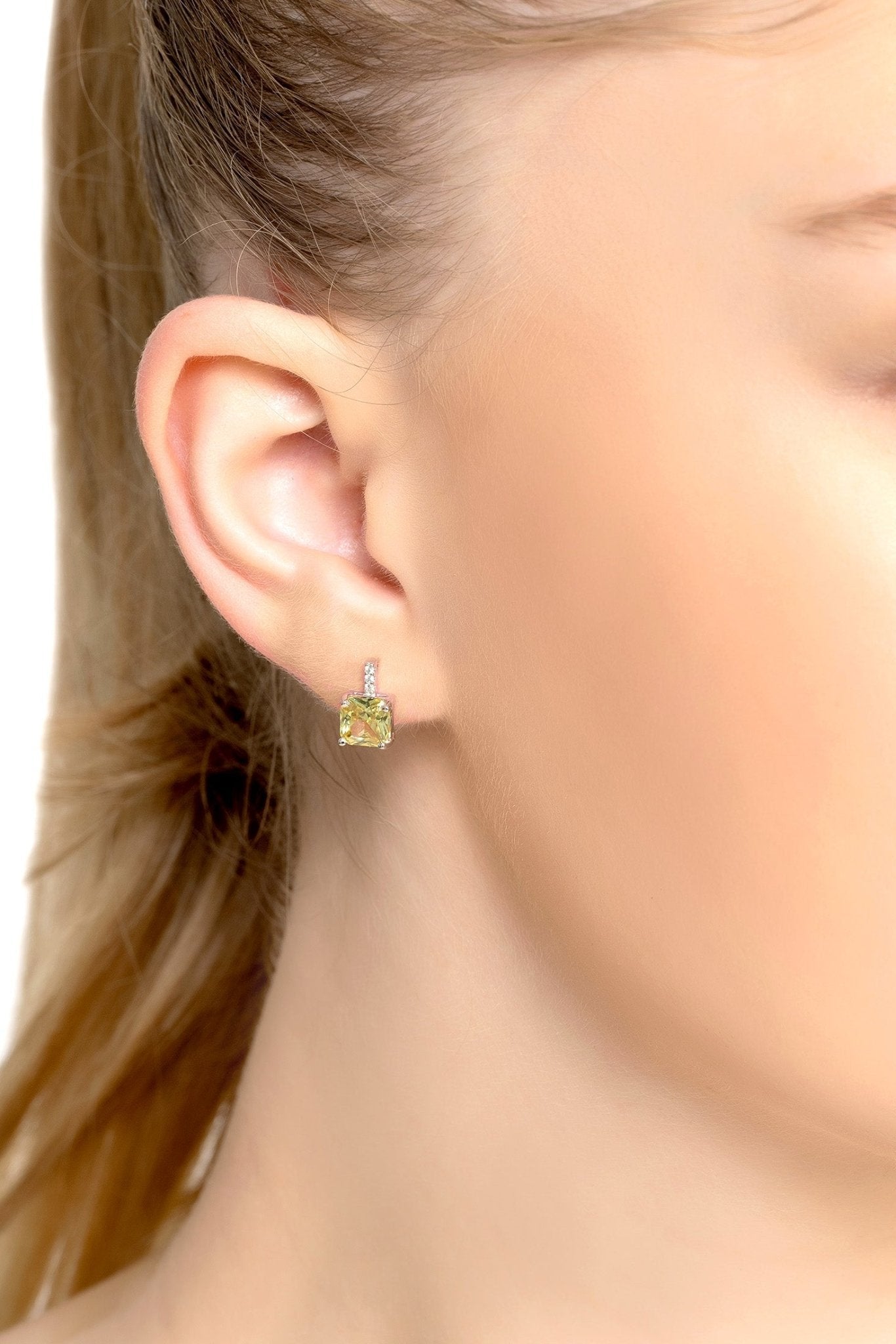 Aria Crystal Stud Earrings Peridot Green Silver - LATELITA Earrings