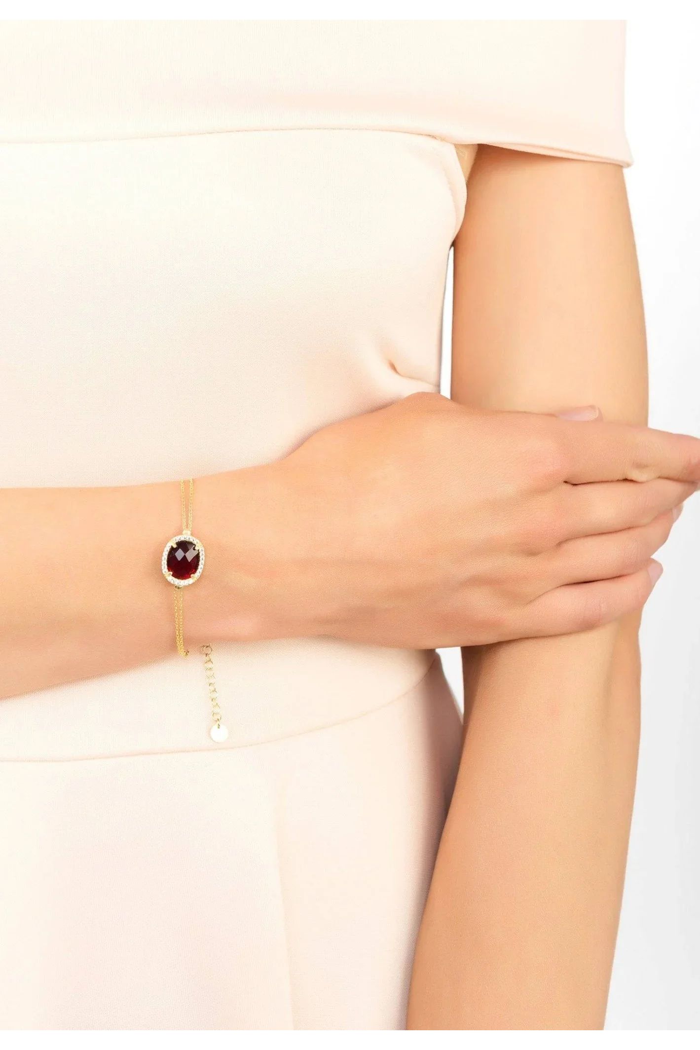 Beatrice Oval Gemstone Bracelet Gold Garnet - LATELITA Bracelets