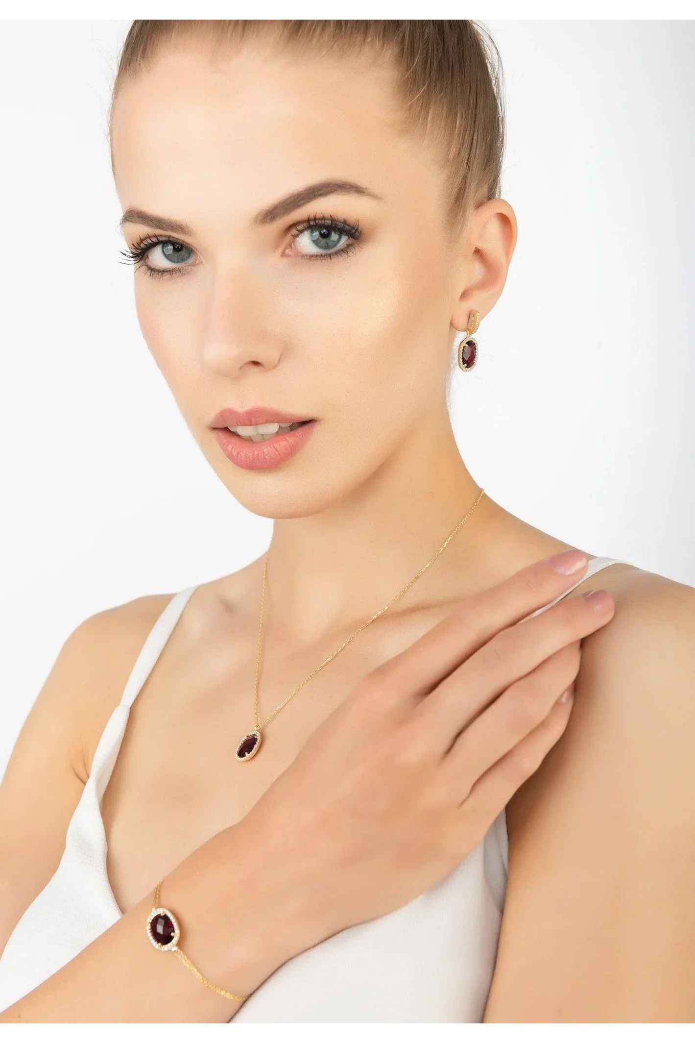 Beatrice Oval Gemstone Drop Earrings Gold Garnet - LATELITA Earrings