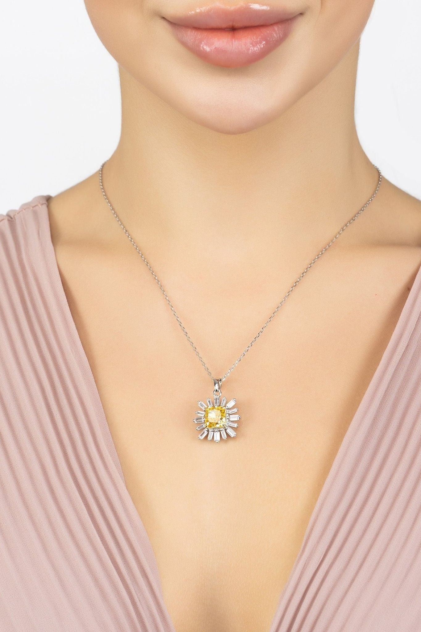 Daisy Flower Pendant Necklace Silver Citrine - LATELITA Necklaces