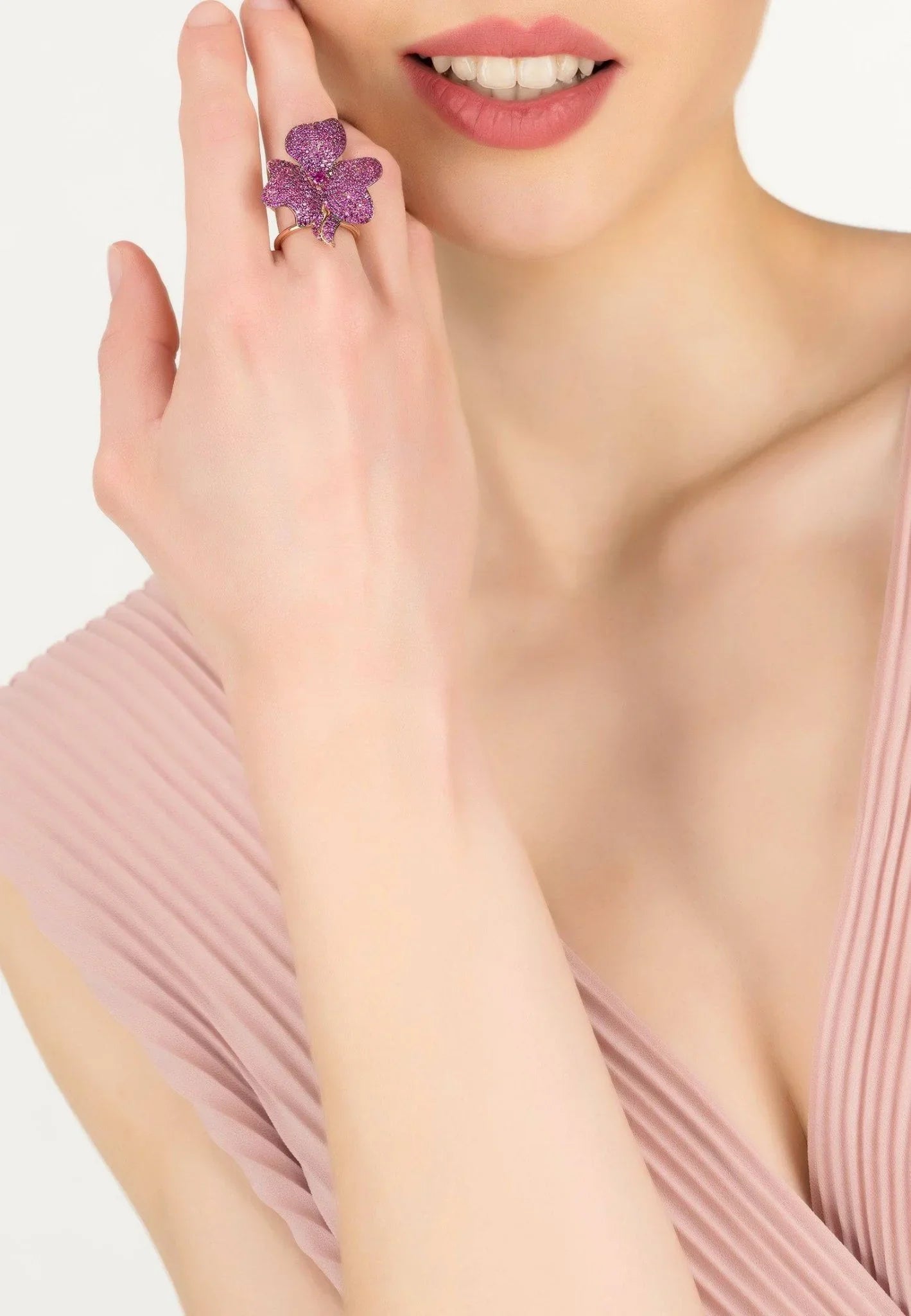 Flower Cocktail Ring Rosegold Ruby - LATELITA Rings
