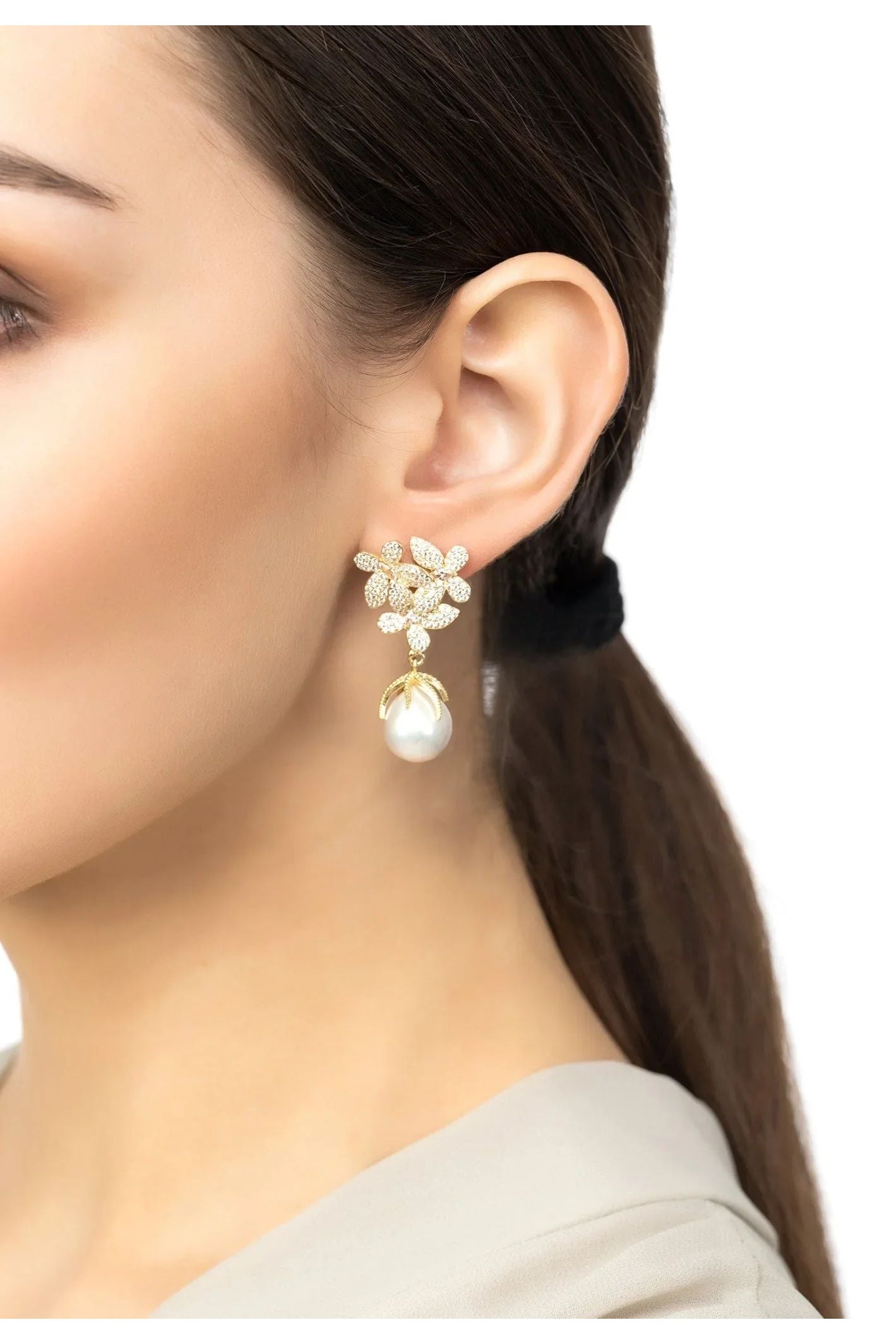 Flowers Baroque Pearl Earrings Rosegold White - LATELITA Earrings