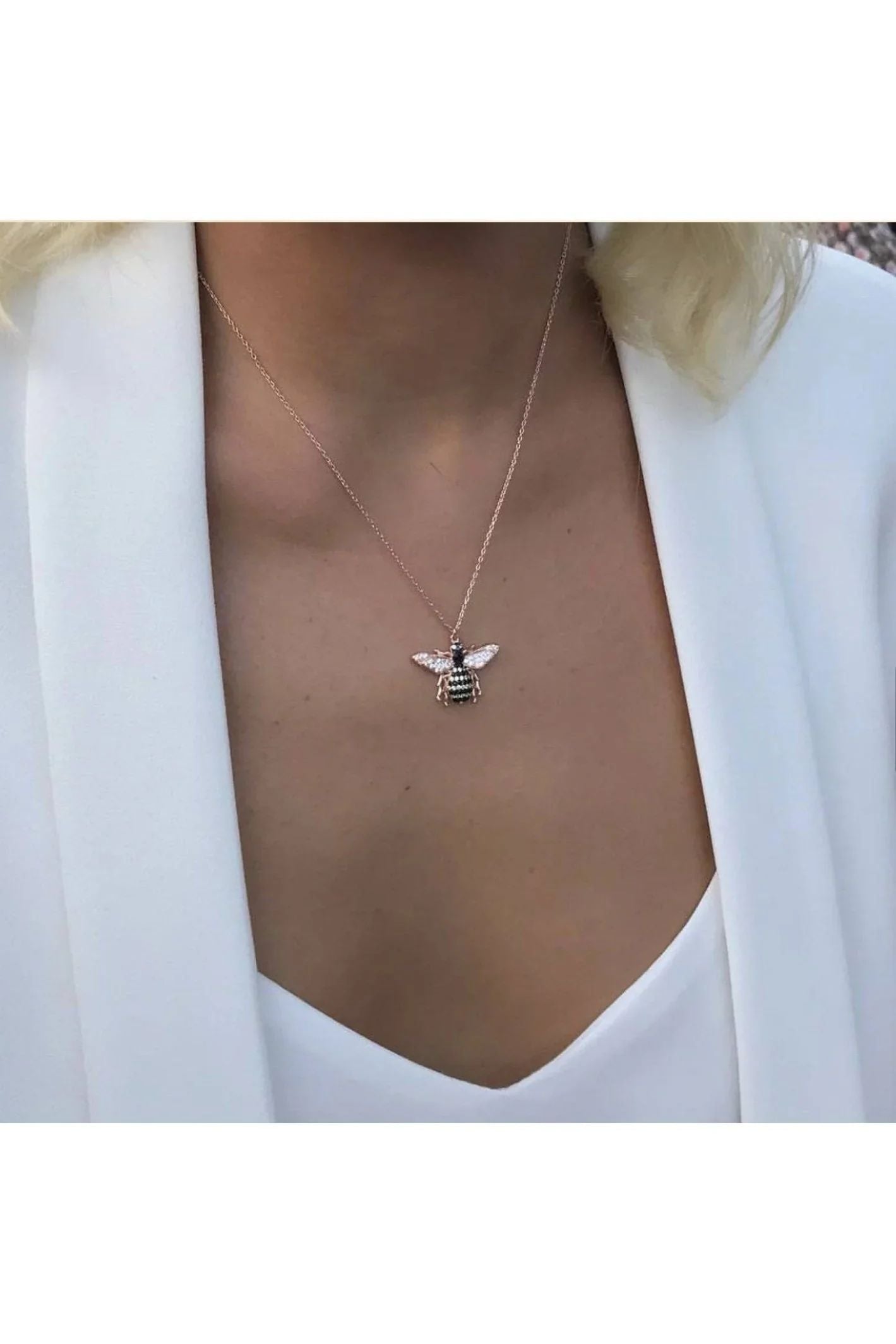 Honey Bee Pendant Necklace Rosegold - LATELITA Necklaces