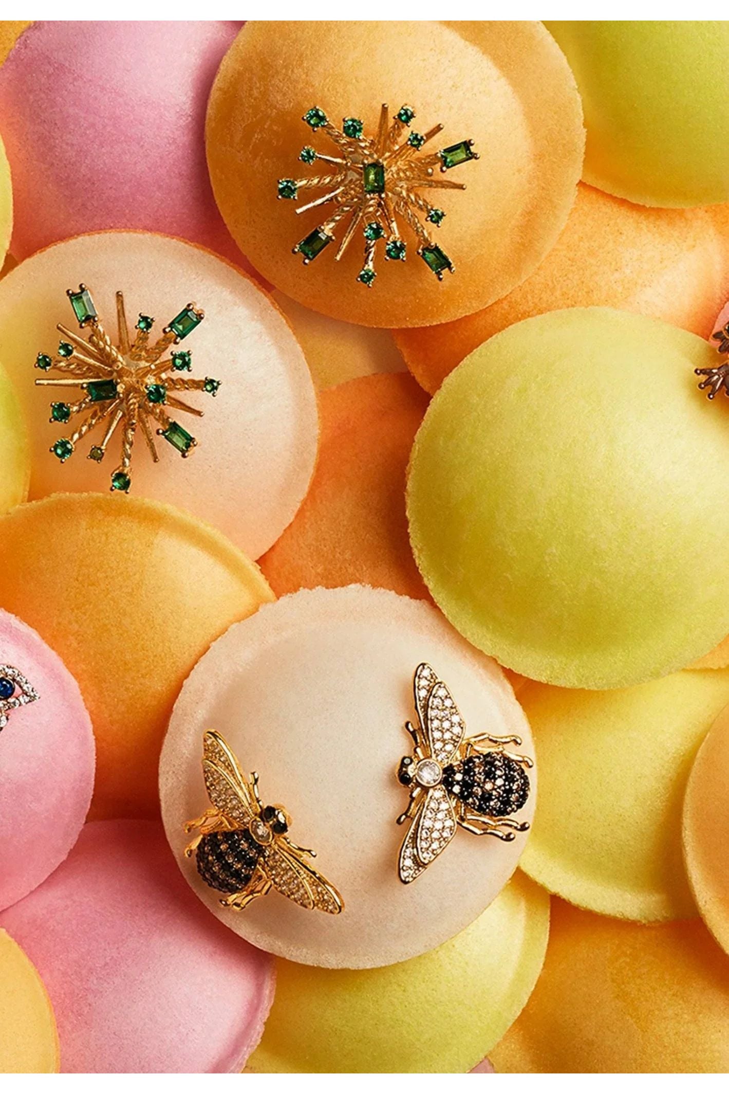 Honey Bee Stud Earrings Gold - LATELITA Earrings