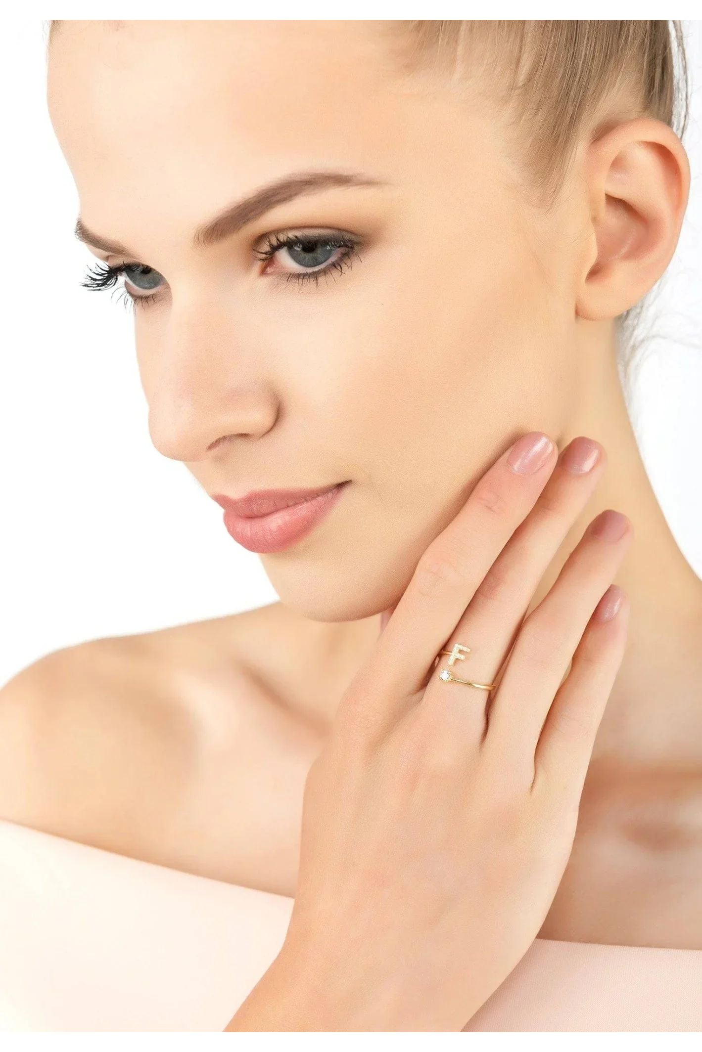 Initial Ring Gold F - LATELITA Rings