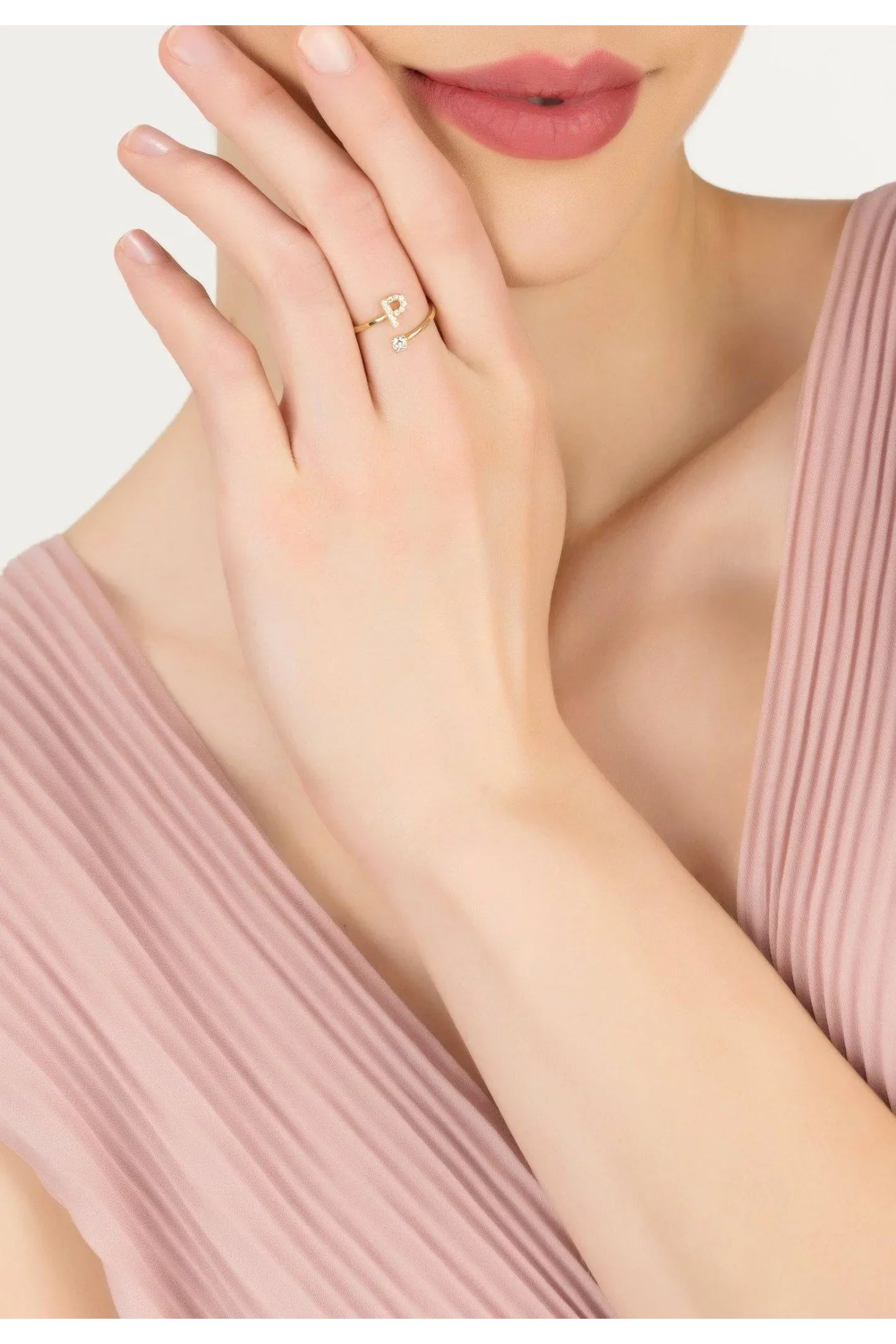 Initial Ring Gold P - LATELITA Rings