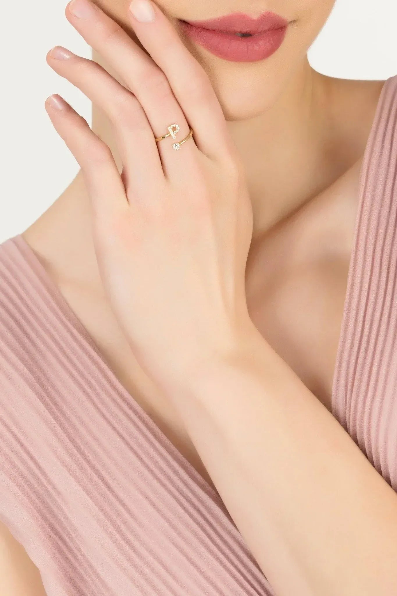 Initial Ring Gold P - LATELITA Rings