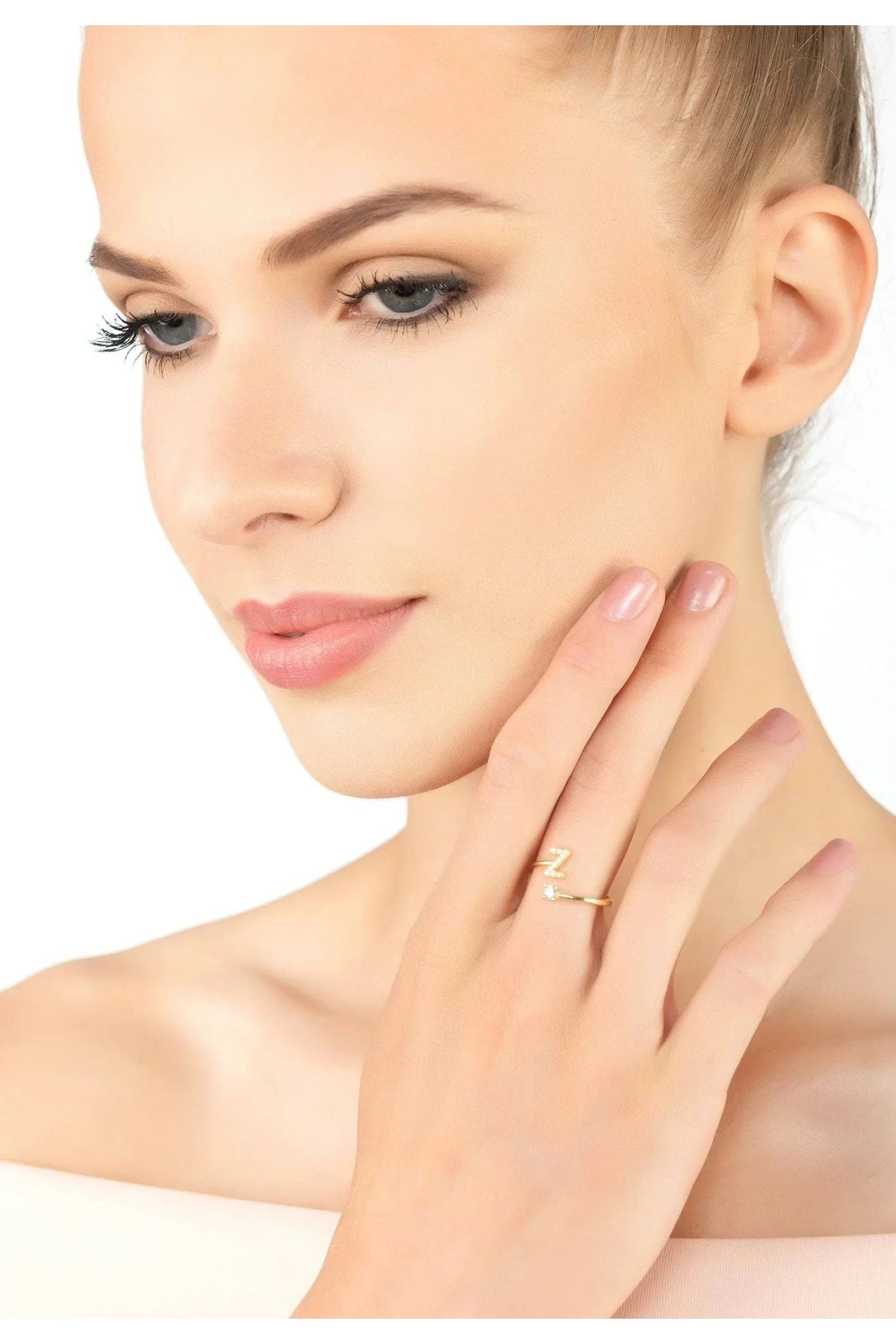 Initial Ring Gold Z - LATELITA Rings