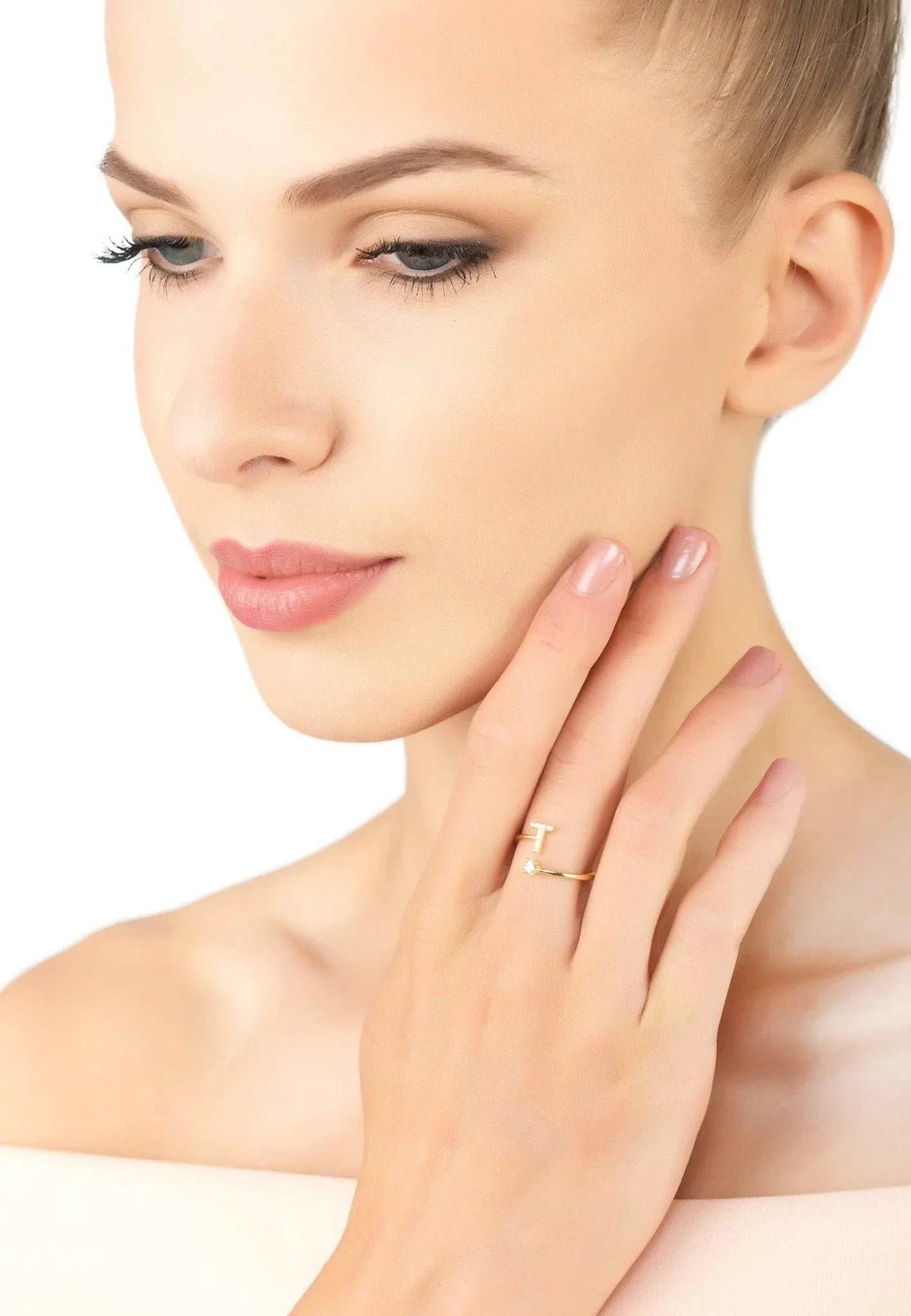 Initial Ring Rosegold T - LATELITA Rings