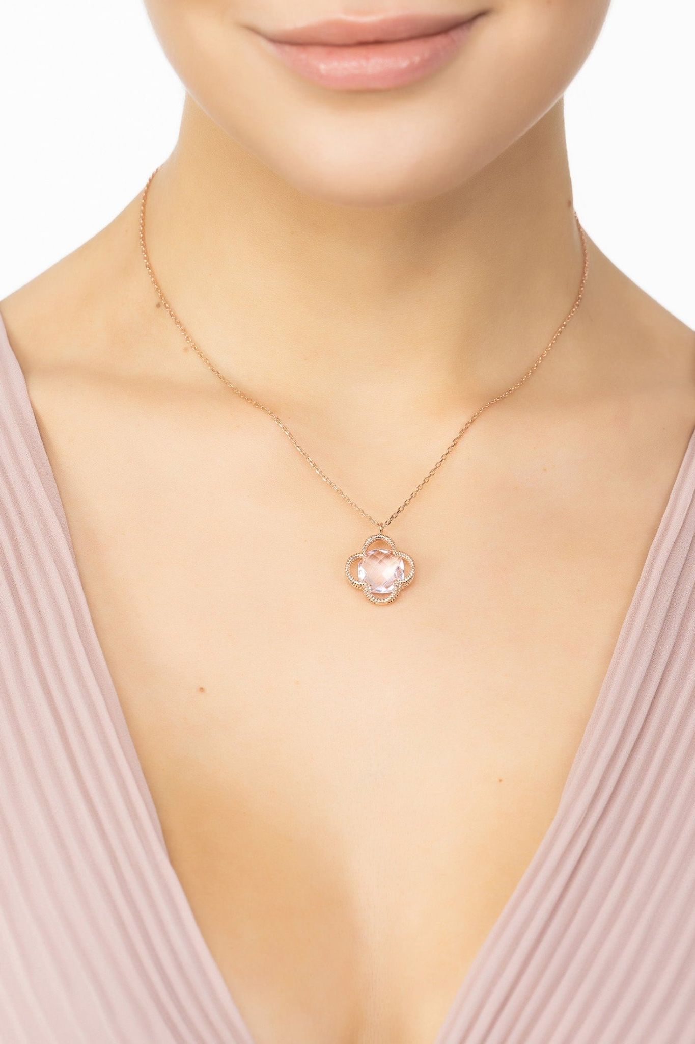 Open Clover Flower Gemstone Necklace Rosegold Rose Quartz - LATELITA Necklaces