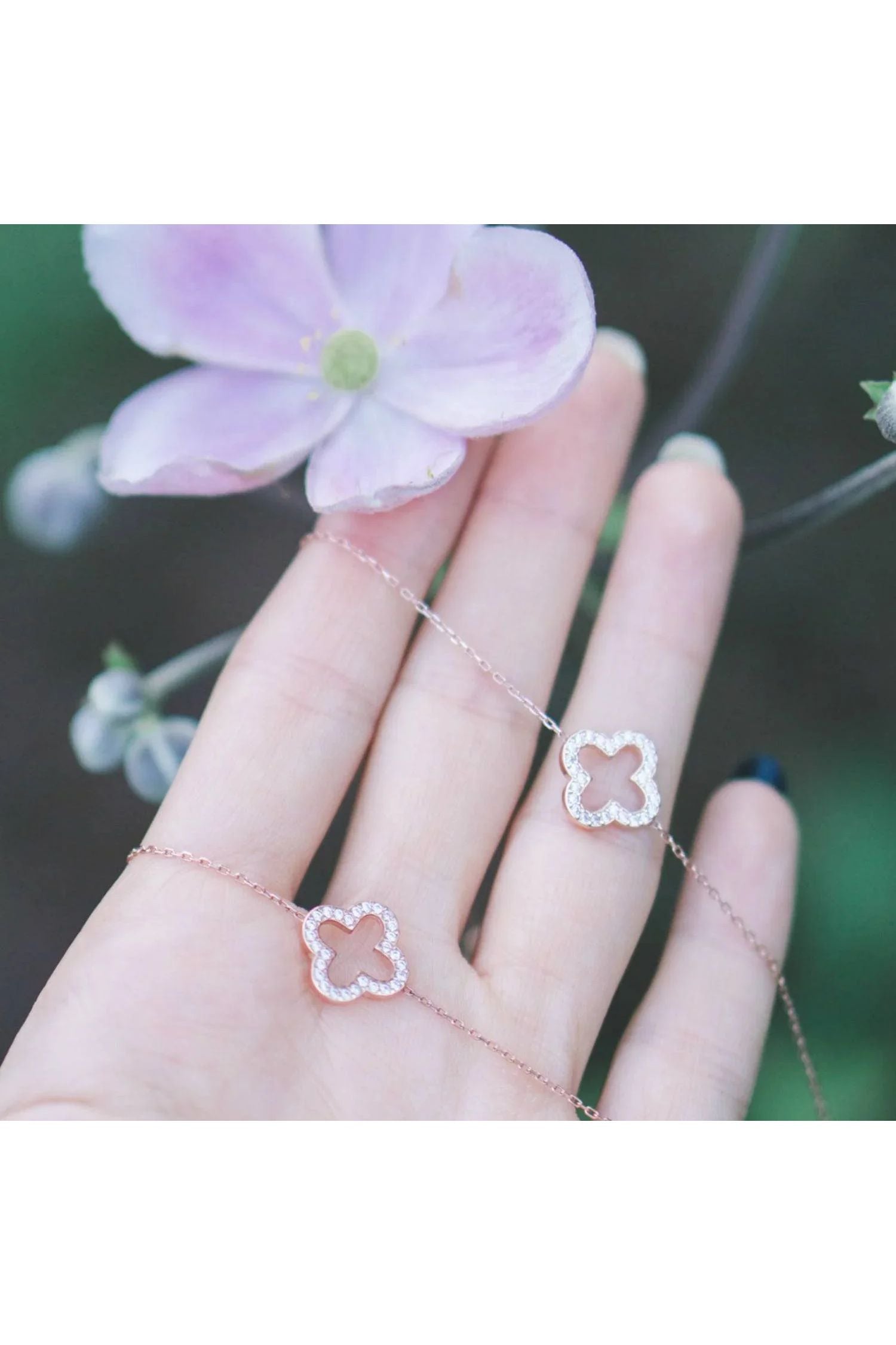 Open Clover Long Necklace Gold - LATELITA Necklaces