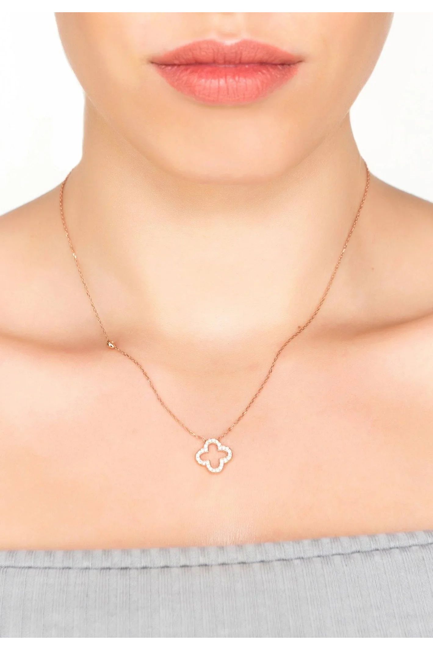 Open Clover Pendant Necklace - LATELITA Necklaces