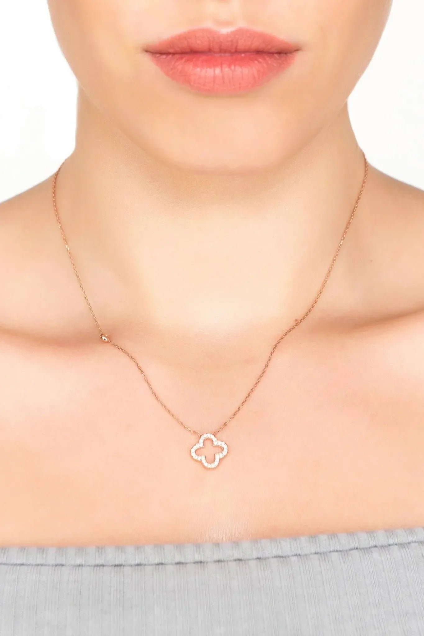 Open Clover Pendant Necklace - LATELITA Necklaces