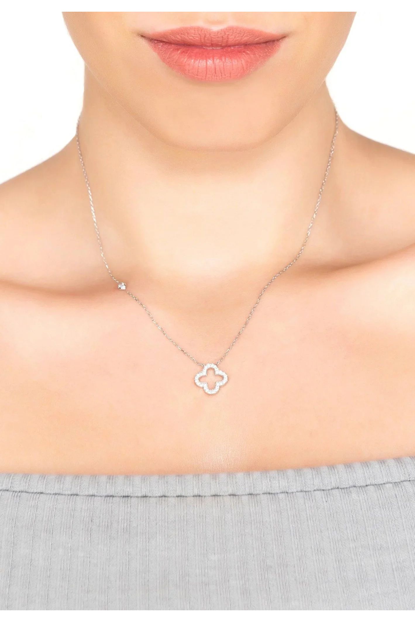Open Clover Pendant Necklace - LATELITA Necklaces