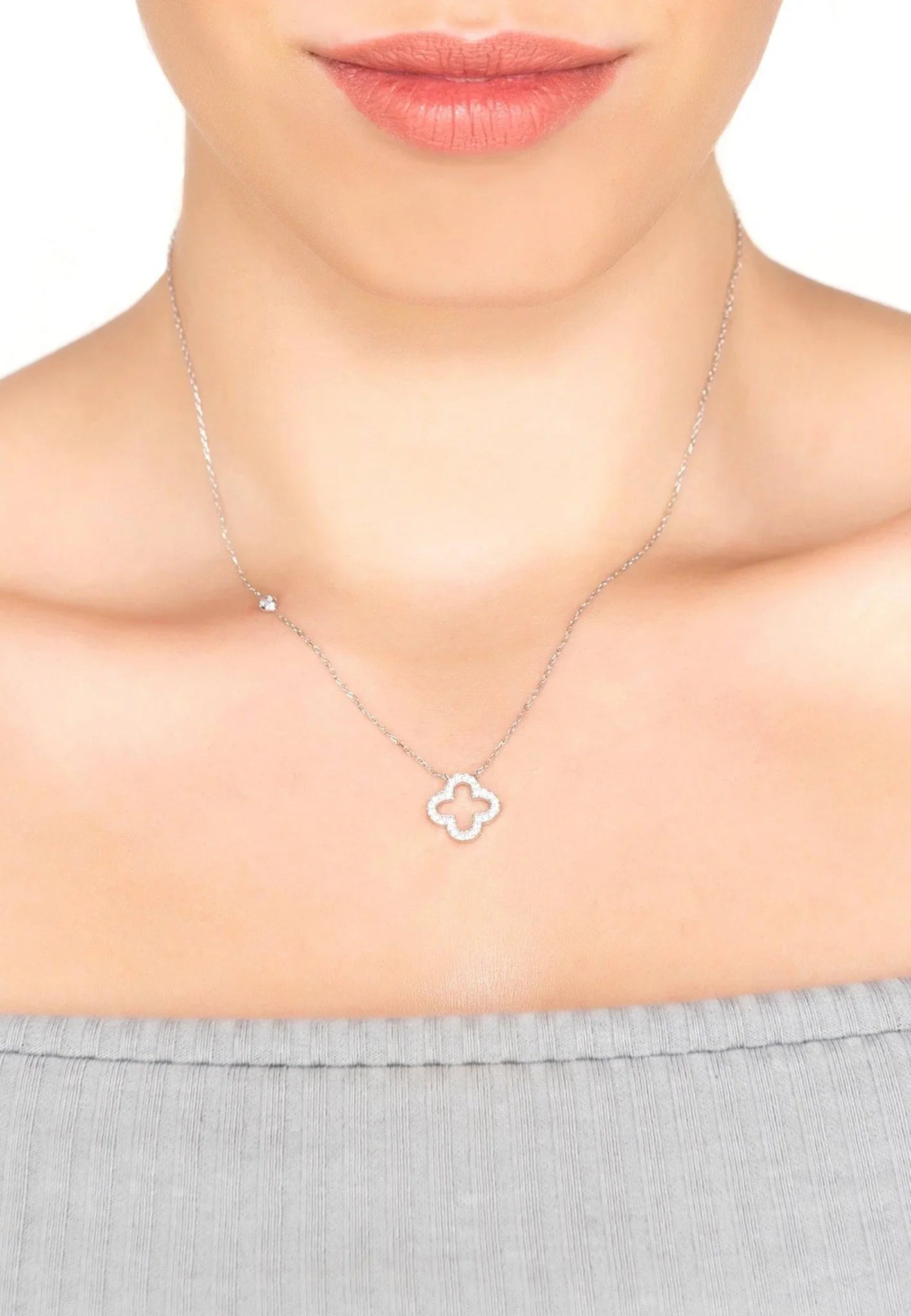 Open Clover Pendant Necklace - LATELITA Necklaces