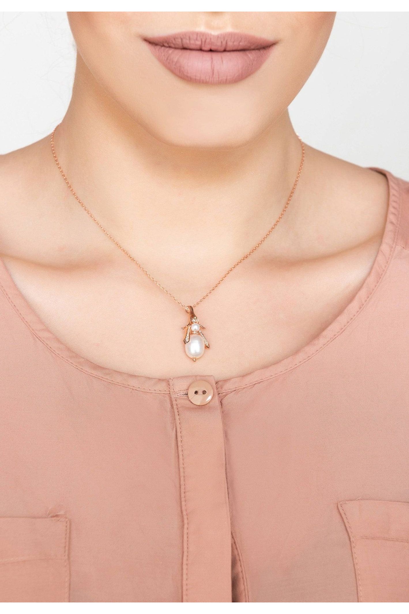 Pearl Gemstone Bee Pendant Necklace Rose Gold - LATELITA Necklaces