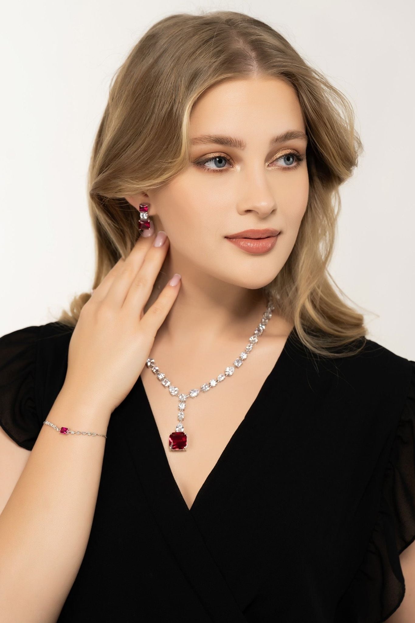 Penelope Drop Earrings Ruby Silver - LATELITA Earrings