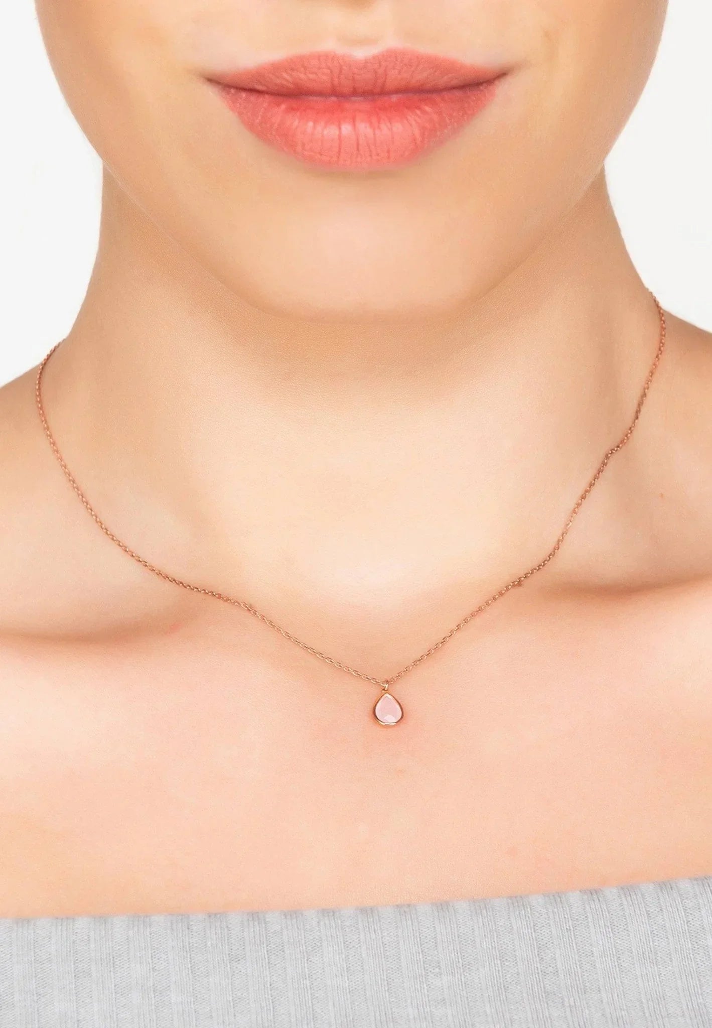 Pisa Mini Teardrop Necklace Rosegold Rose Quartz - LATELITA Necklaces