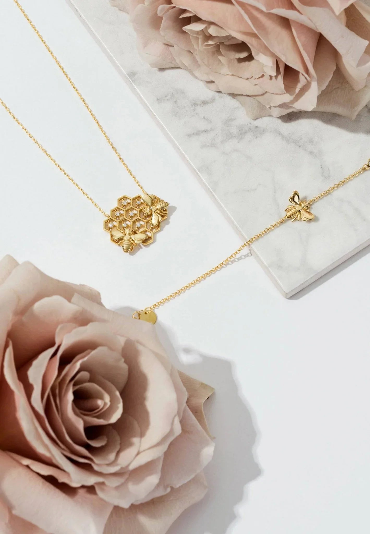 Queen Bee Bracelet Gold - LATELITA Bracelets