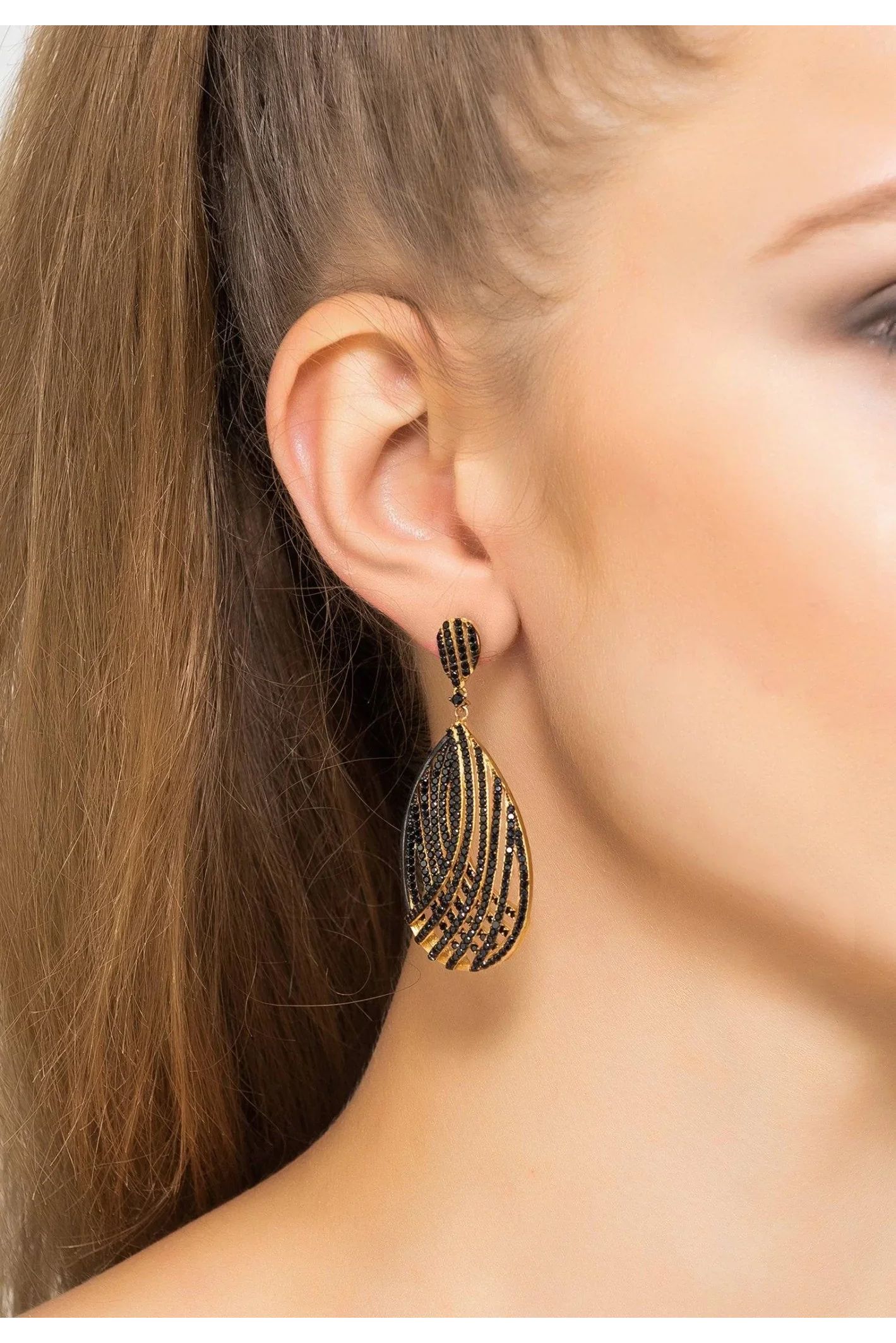 Vortex Teardrop Earring Black Cz - LATELITA Earrings